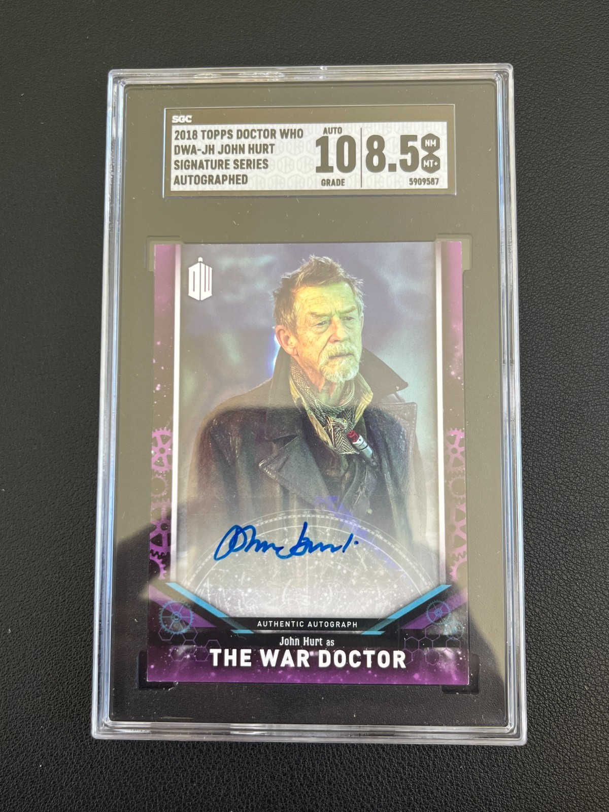 John Hurt 2018 Topps Doctor Who Signature Series Auto War Doctor SGC 8.5 John Hurt 2018 Topps Doctor Who Signature Series Auto War Doctor SGC 8.5