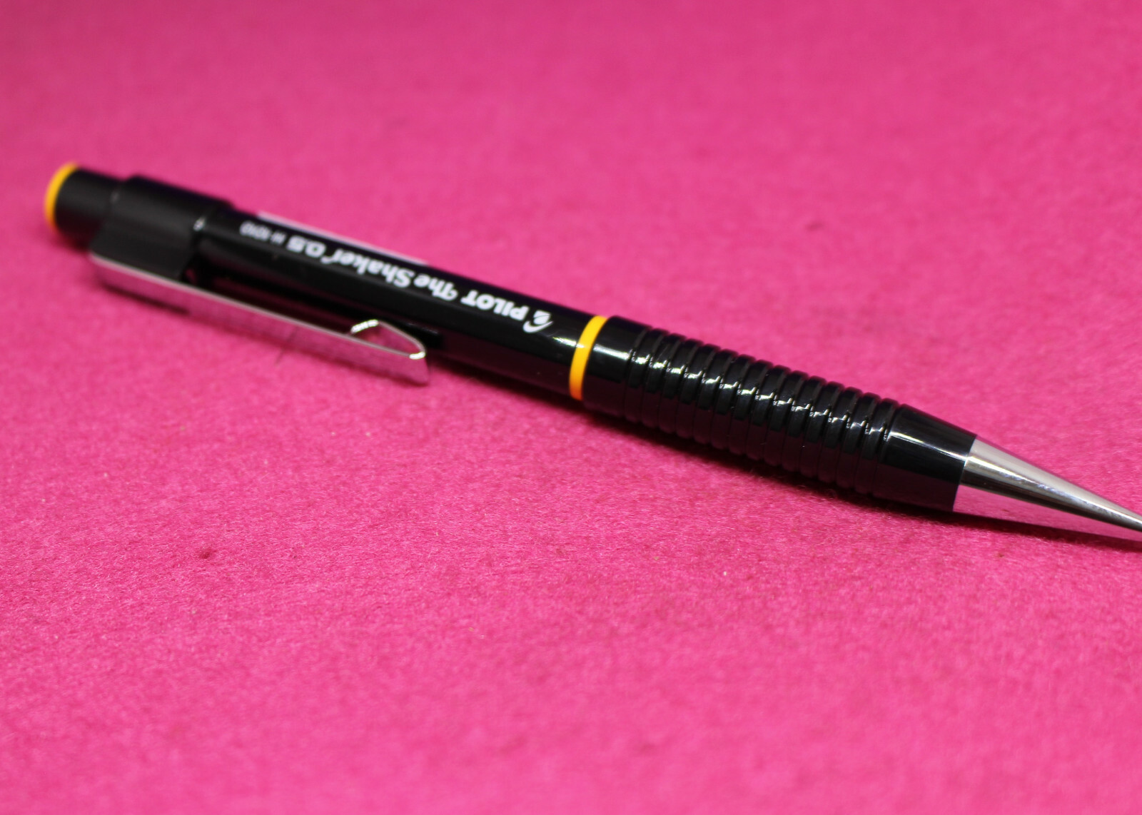 PILOT H-1010 THE SHAKER 0.5 BLACK MECHANICAL PENCIL NEW PILOT H-1010 THE SHAKER 0.5 BLACK MECHANICAL PENCIL NEW