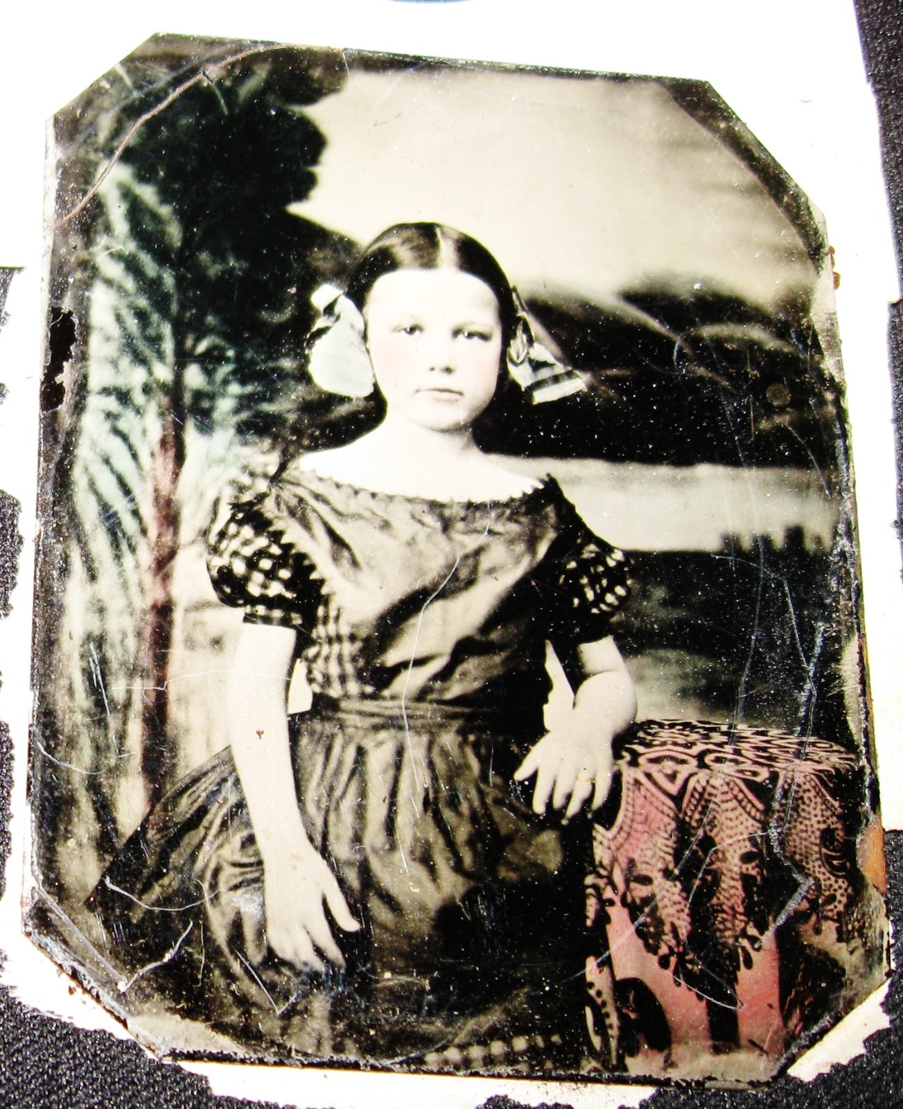 ANTIQUE CW ERA TINTYPE PHOTO IN PAPER FRAME BEAUTIFUL LITTLE GIRL BOWS IN HAIR ANTIQUE CW ERA TINTYPE PHOTO IN PAPER FRAME BEAUTIFUL LITTLE GIRL BOWS IN HAIR