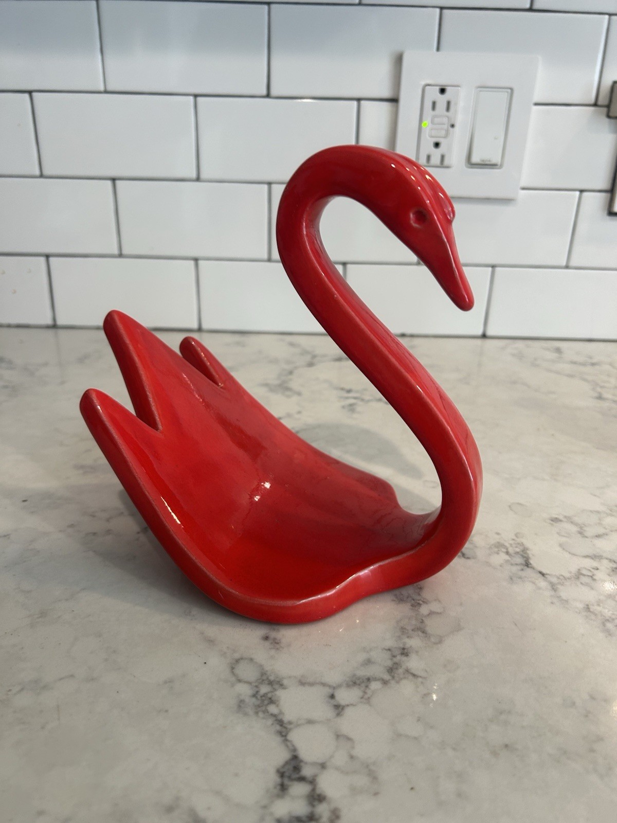 Vintage MCM Red Ceramic Swan Planter Catchall Atomic Mid Century Decor 7” Vintage MCM Red Ceramic Swan Planter Catchall Atomic Mid Century Decor 7”