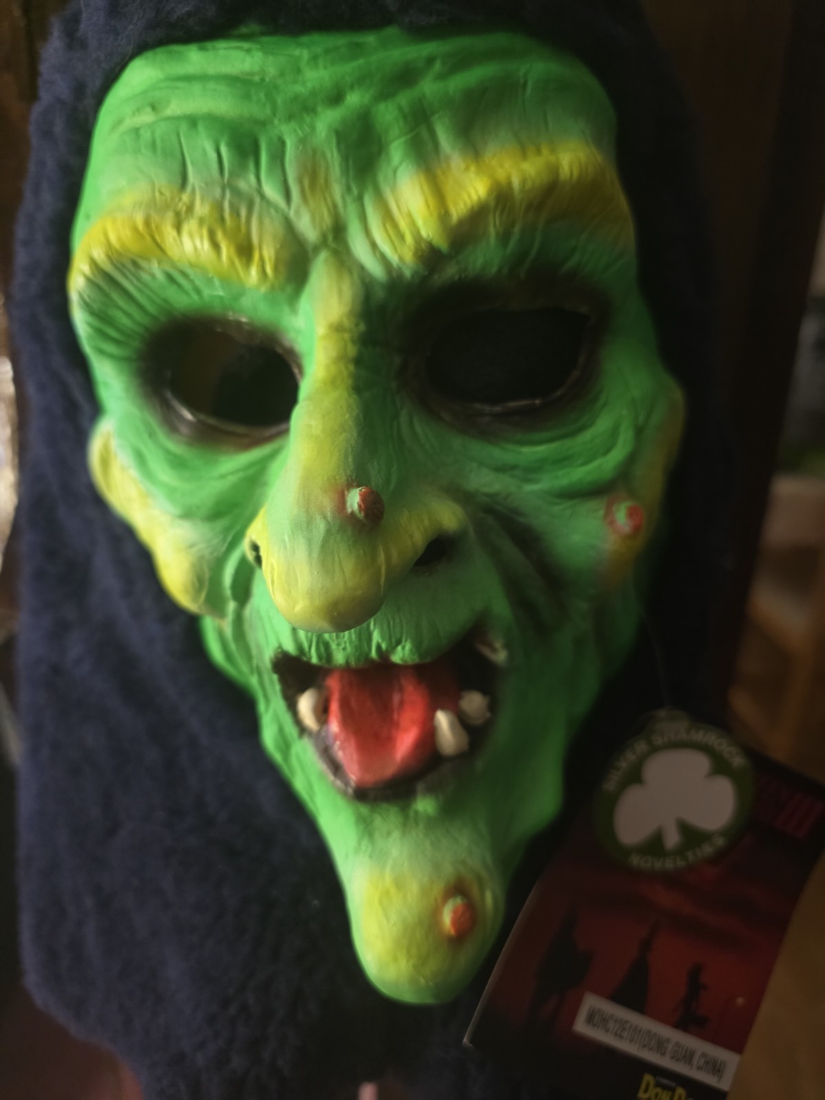 2012 Don Post Hooded Witch Mask Halloween III DayGlo VINYL Silver Shamrock Chip