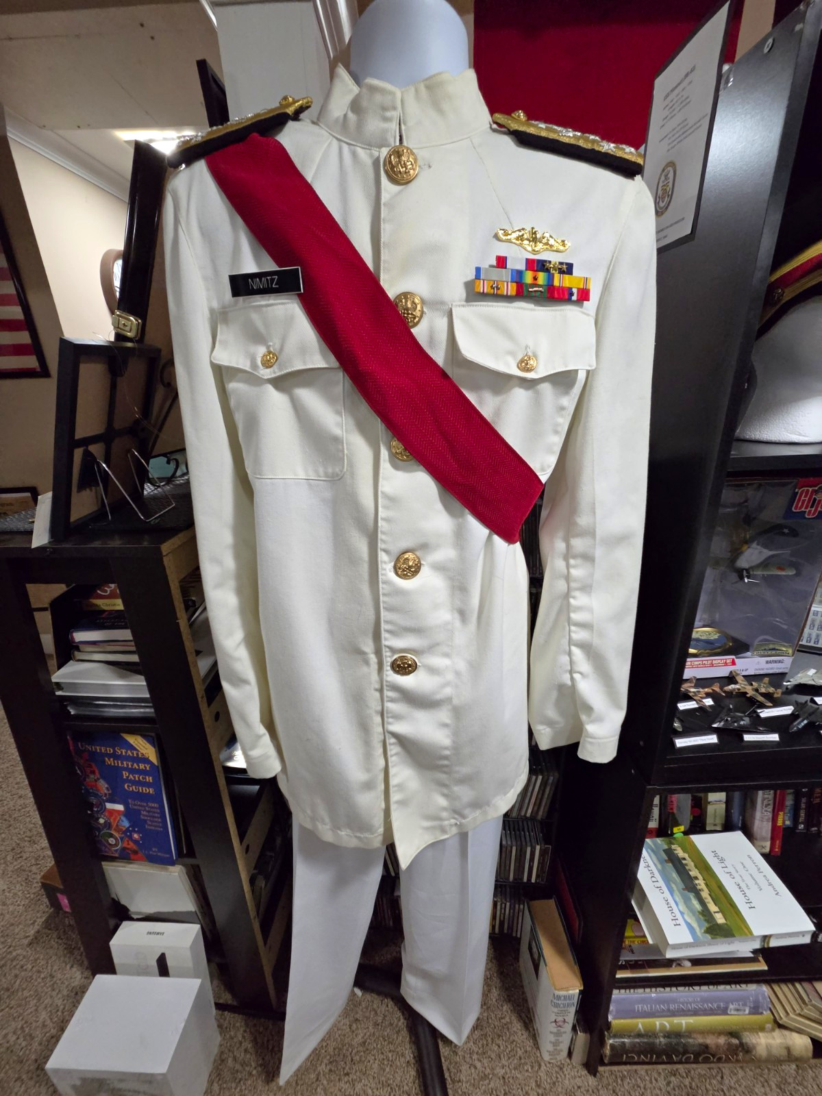 US Navy White Uniform Costume Nimitz Fleet Admiral 5 Star Size 46R 32L Military US Navy White Uniform Costume Nimitz Fleet Admiral 5 Star Size 46R 32L Military