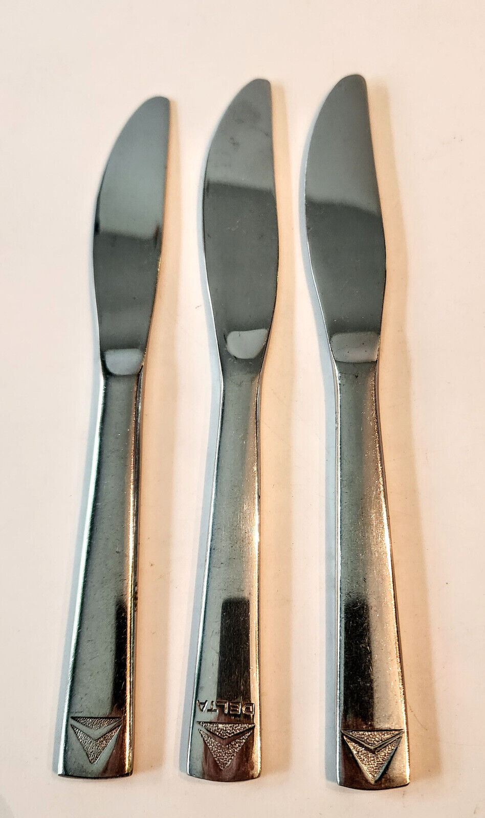 3 Vintage Delta Airlines Stainless Steel Flatware Dinner Knives by ABCO