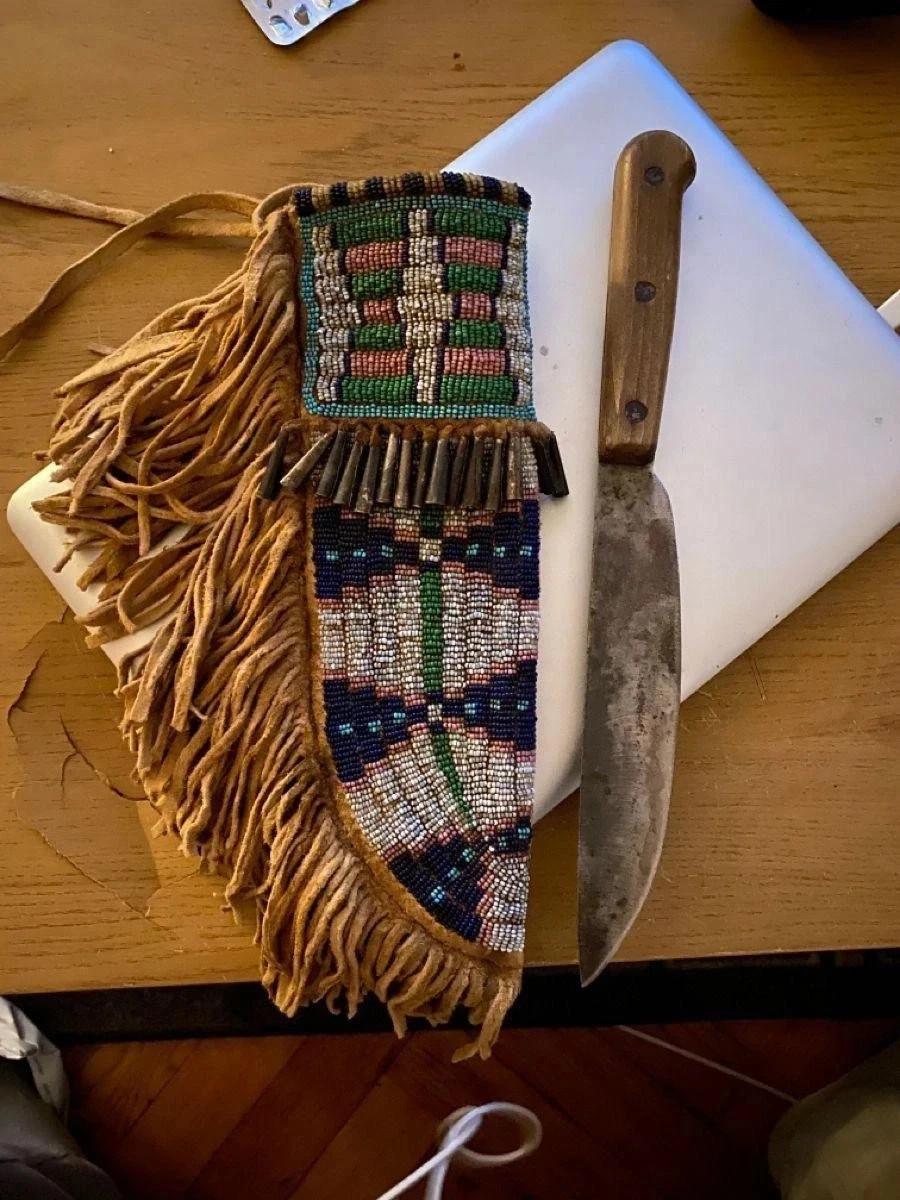 Native Indian Style Beaded Handmade Hide Knife Sheath Sioux Beaded Knife Cover Native Indian Style Beaded Handmade Hide Knife Sheath Sioux Beaded Knife Cover