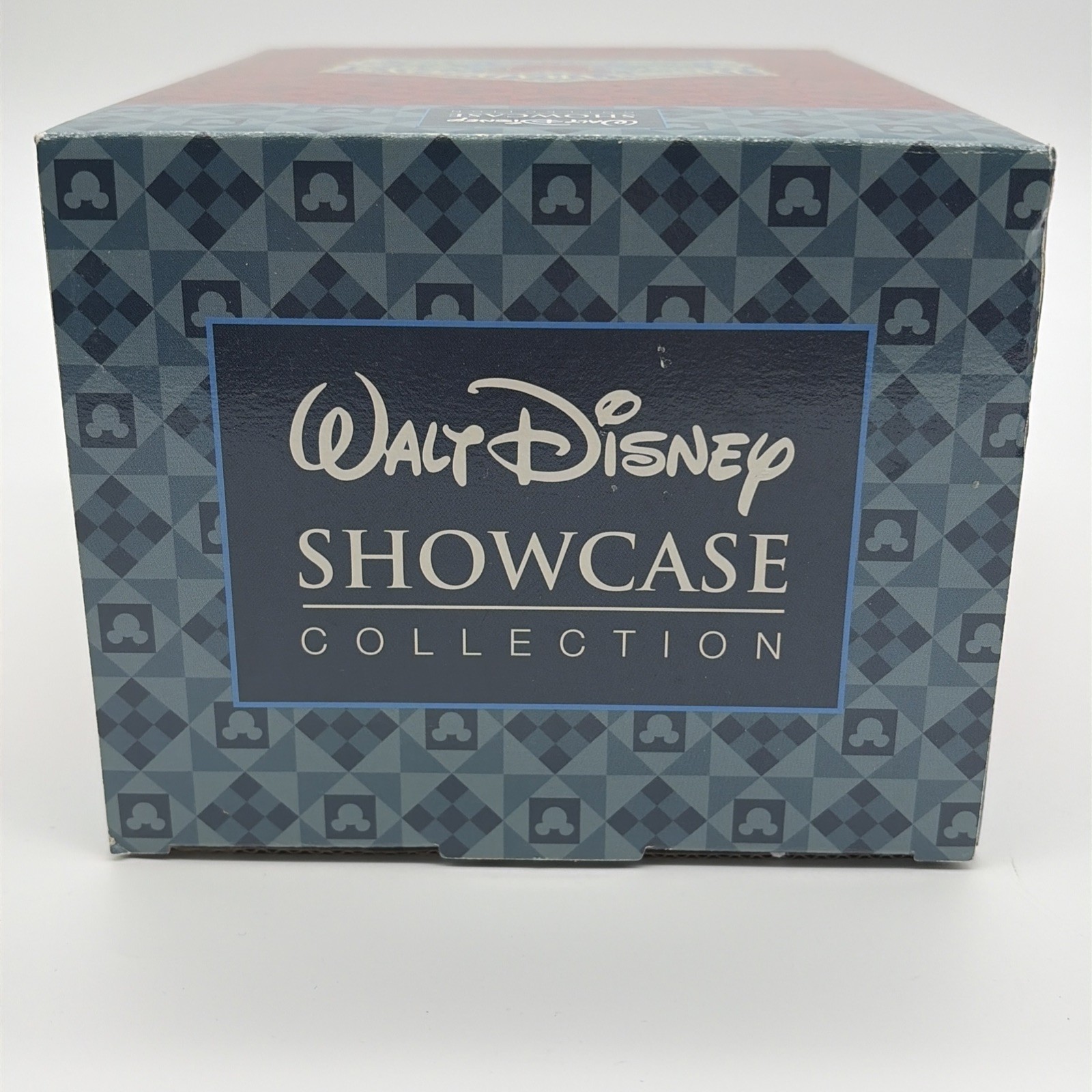 Jim Shore Disney Traditions Ariel & Eric "Worlds Unite" Jim Shore Disney Traditions Ariel & Eric "Worlds Unite"