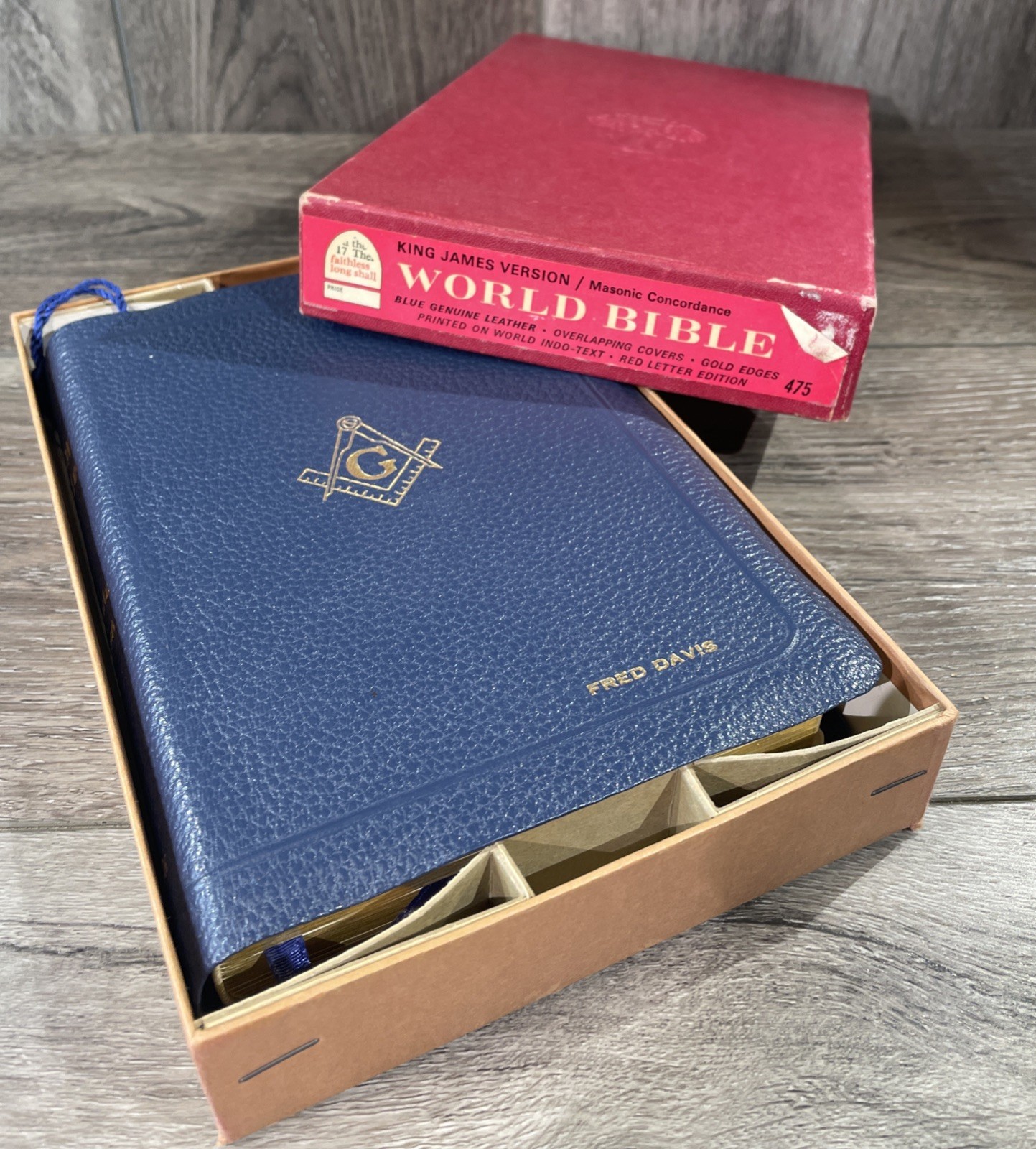 KJV Holy Bible Masonic Edition Genuine Leather Gold Edges World Publishing 475