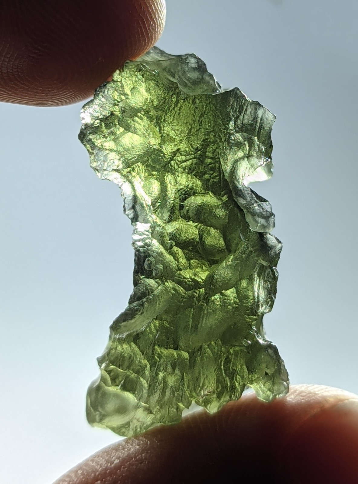 27-CT MIRACULOUS AESTHETIC AUTHENTIC BESEDNICE MOLDAVITE CZECH REPUBLIC 27-CT MIRACULOUS AESTHETIC AUTHENTIC BESEDNICE MOLDAVITE CZECH REPUBLIC