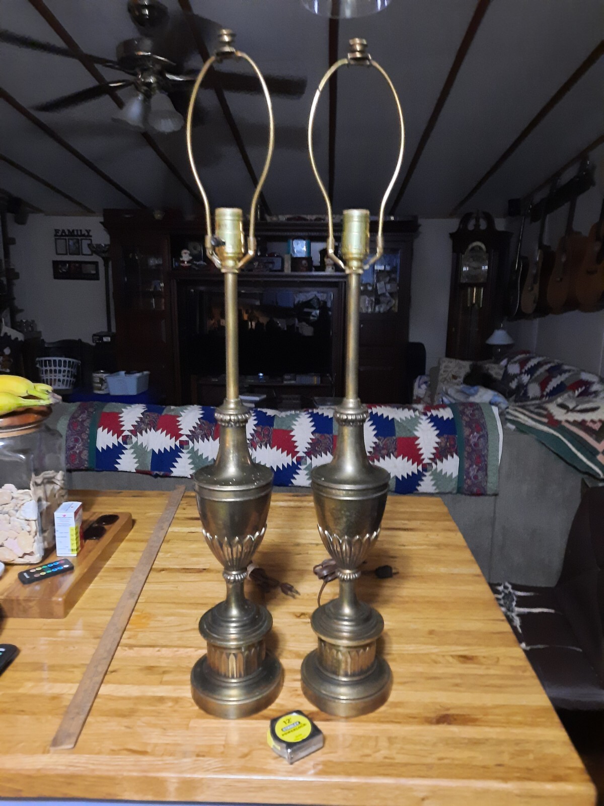 Vintage Pair of Brass Urn Table Lamps Stiffel Hollywood regency trophy Style Vintage Pair of Brass Urn Table Lamps Stiffel Hollywood regency trophy Style