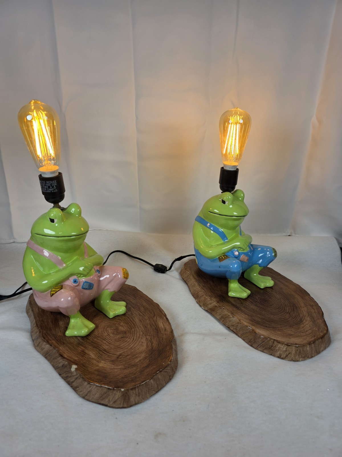 Pair Vintage Holland Mold Ceramic Frog Lamps Whimsical Cottagecore Pair Vintage Holland Mold Ceramic Frog Lamps Whimsical Cottagecore