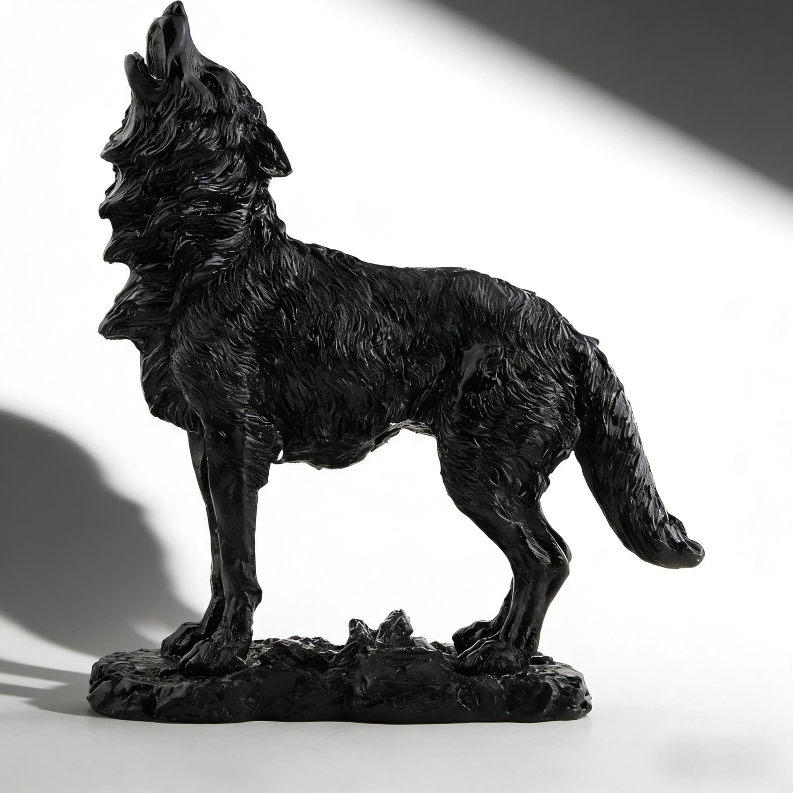 Black Howling Wolf Statue Realistic Wild Resin Animal Figurine Office Decor Black Howling Wolf Statue Realistic Wild Resin Animal Figurine Office Decor