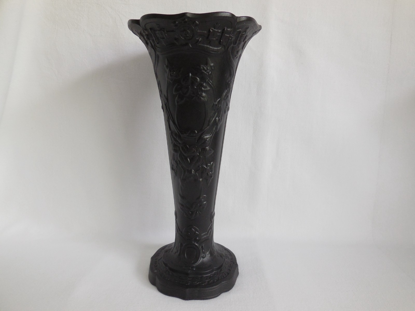 Tall Antique Wedgwood (only) Black Basalt 9.5 Inch Vase Tall Antique Wedgwood (only) Black Basalt 9.5 Inch Vase