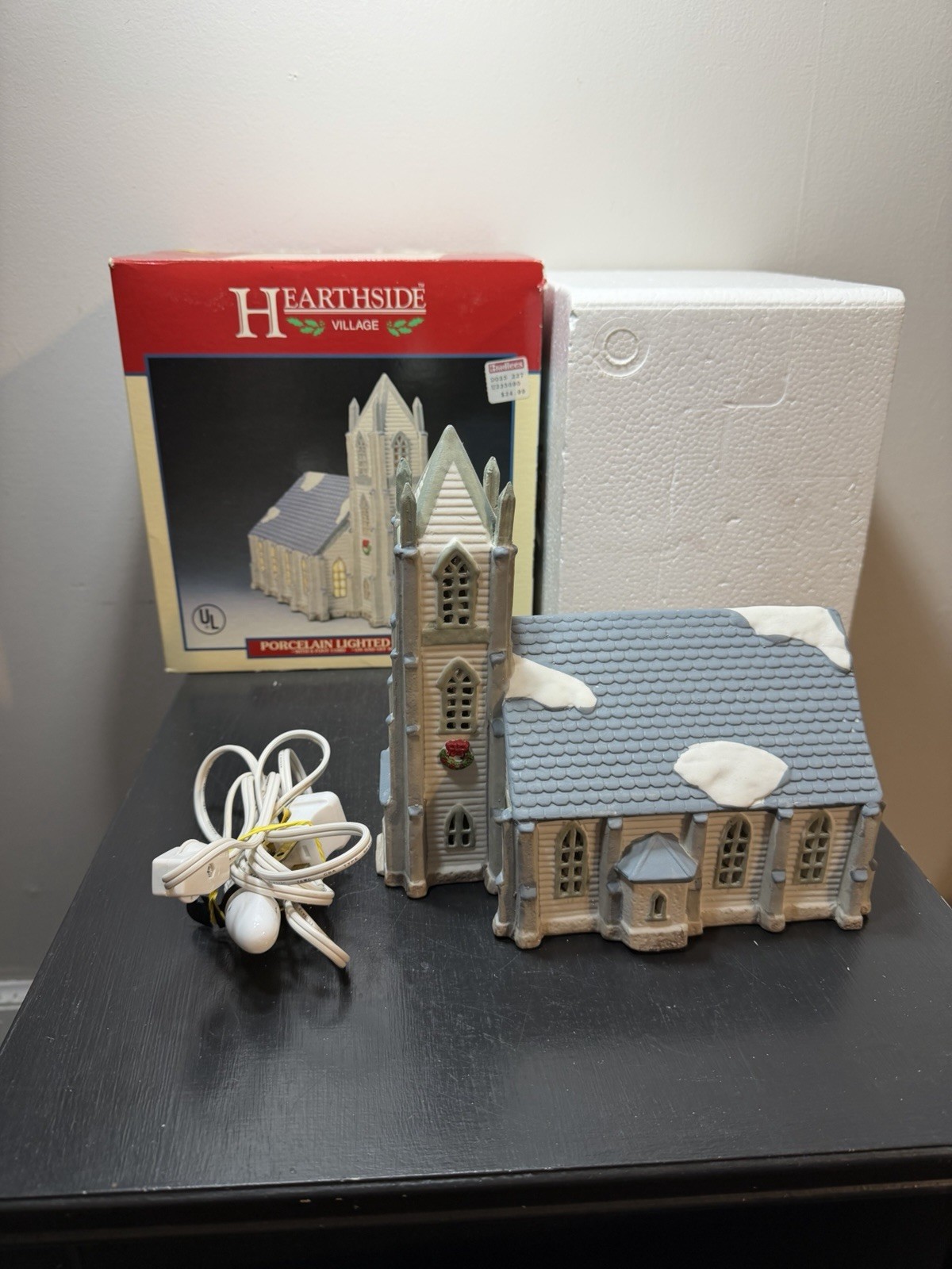 Vintage 1992 Lemax Hearthside Christmas Church Cathedral Lighted Cored w/Box Vintage 1992 Lemax Hearthside Christmas Church Cathedral Lighted Cored w/Box