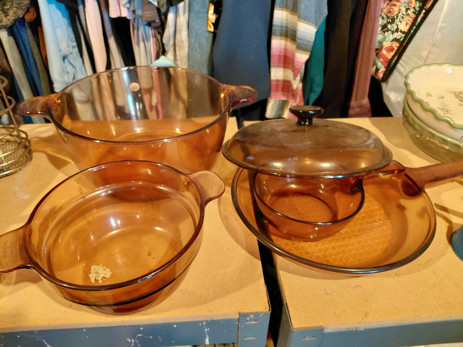 Vintage Visions Cookware Amber Glass Set Pans Lid 4 pieces Vintage Visions Cookware Amber Glass Set Pans Lid 4 pieces