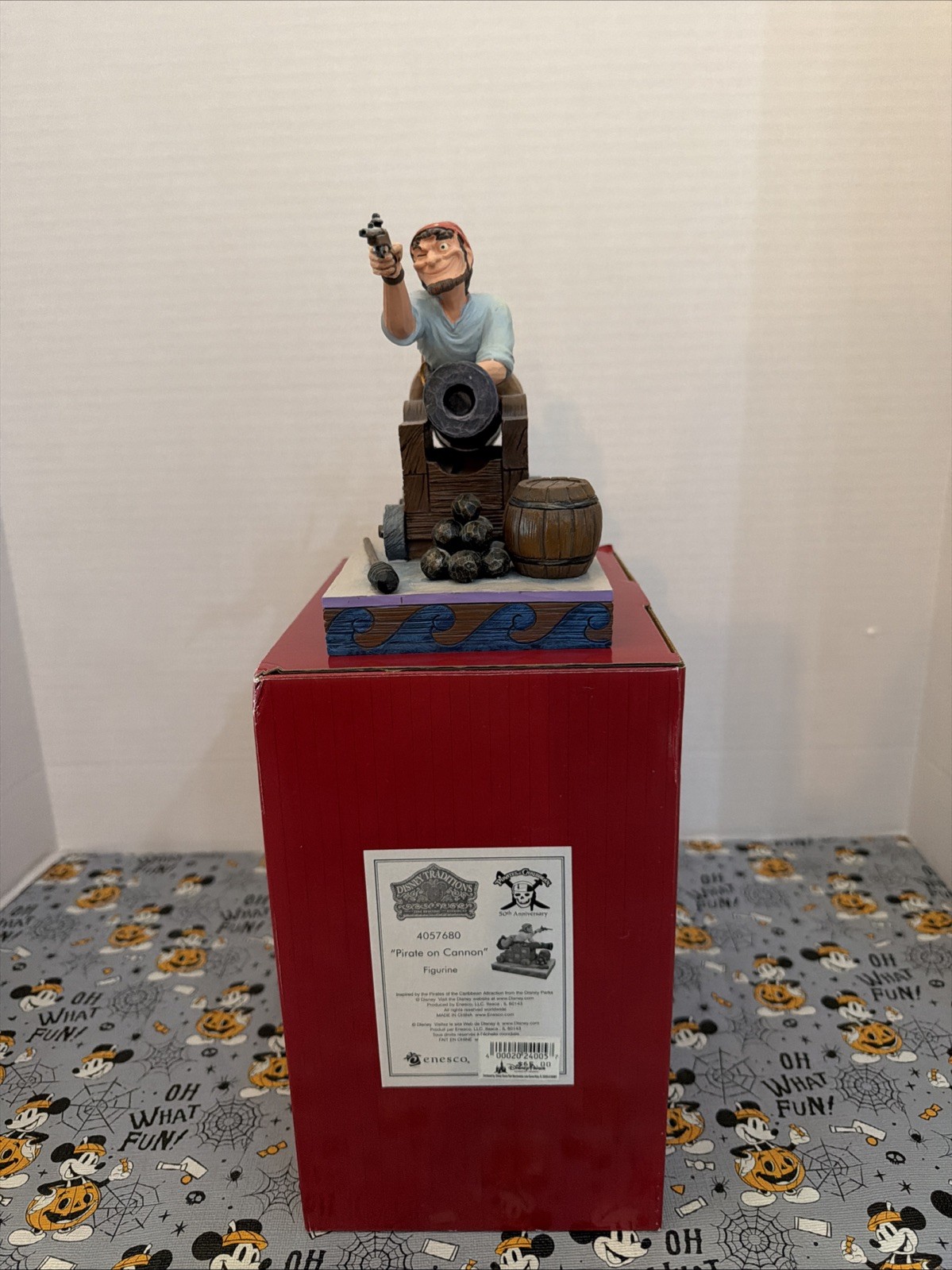 Rare Jim Shore Disney Showcase Pirate of The Caribbean Pirate On Cannon Figure