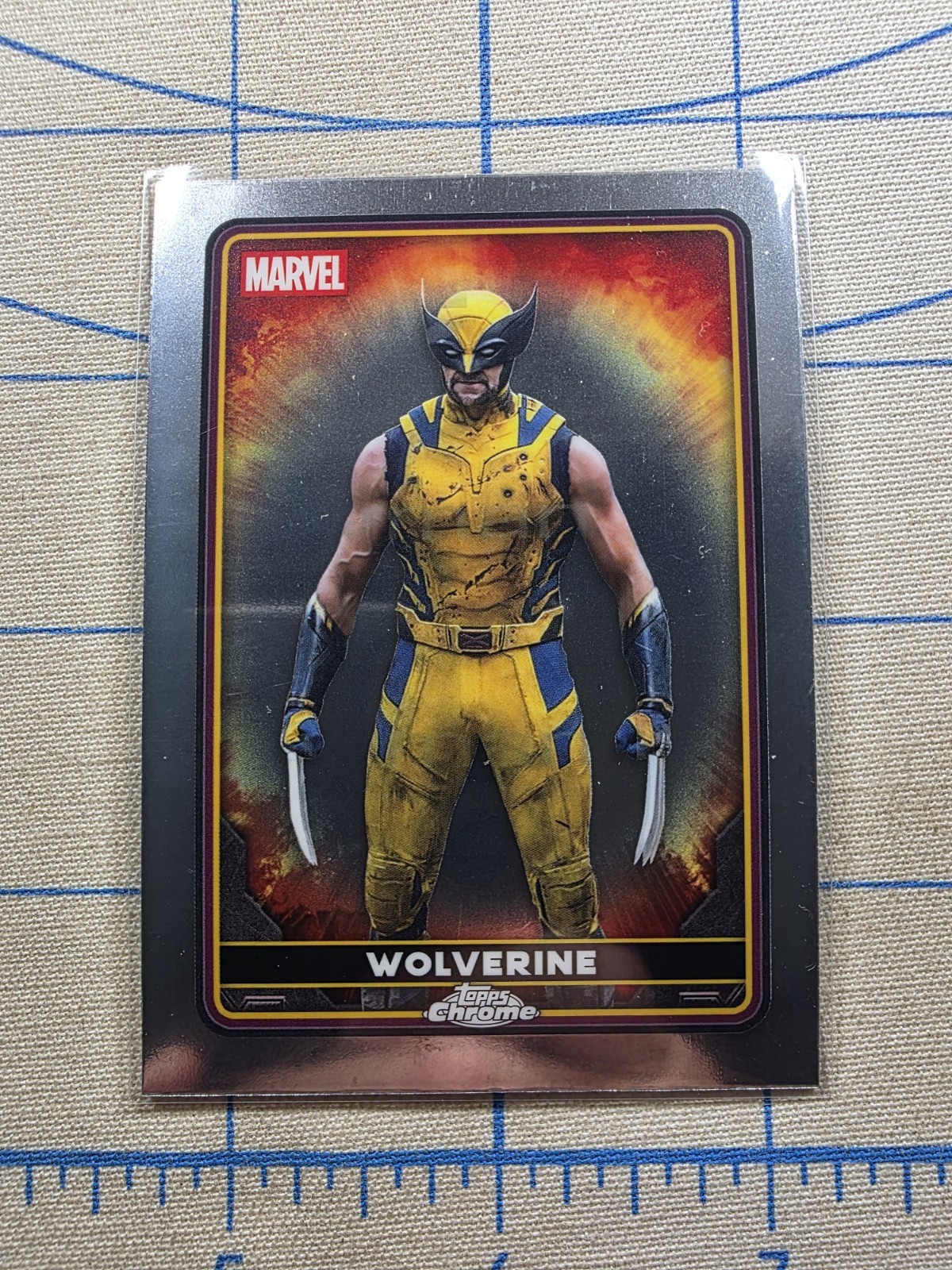 Topps Chrome Marvel Deadpool - Wolverine #30 - Regular Base Card Topps Chrome Marvel Deadpool - Wolverine #30 - Regular Base Card