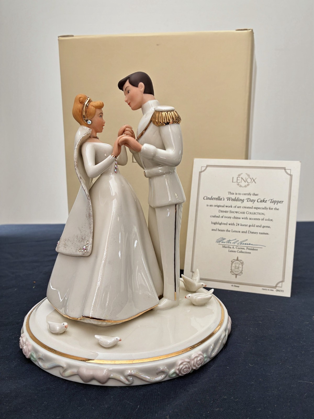 CINDERELLA  AND PRINCE CHARMING WEDDING CAKE TOPPER FROM DISNEY COLLECTION