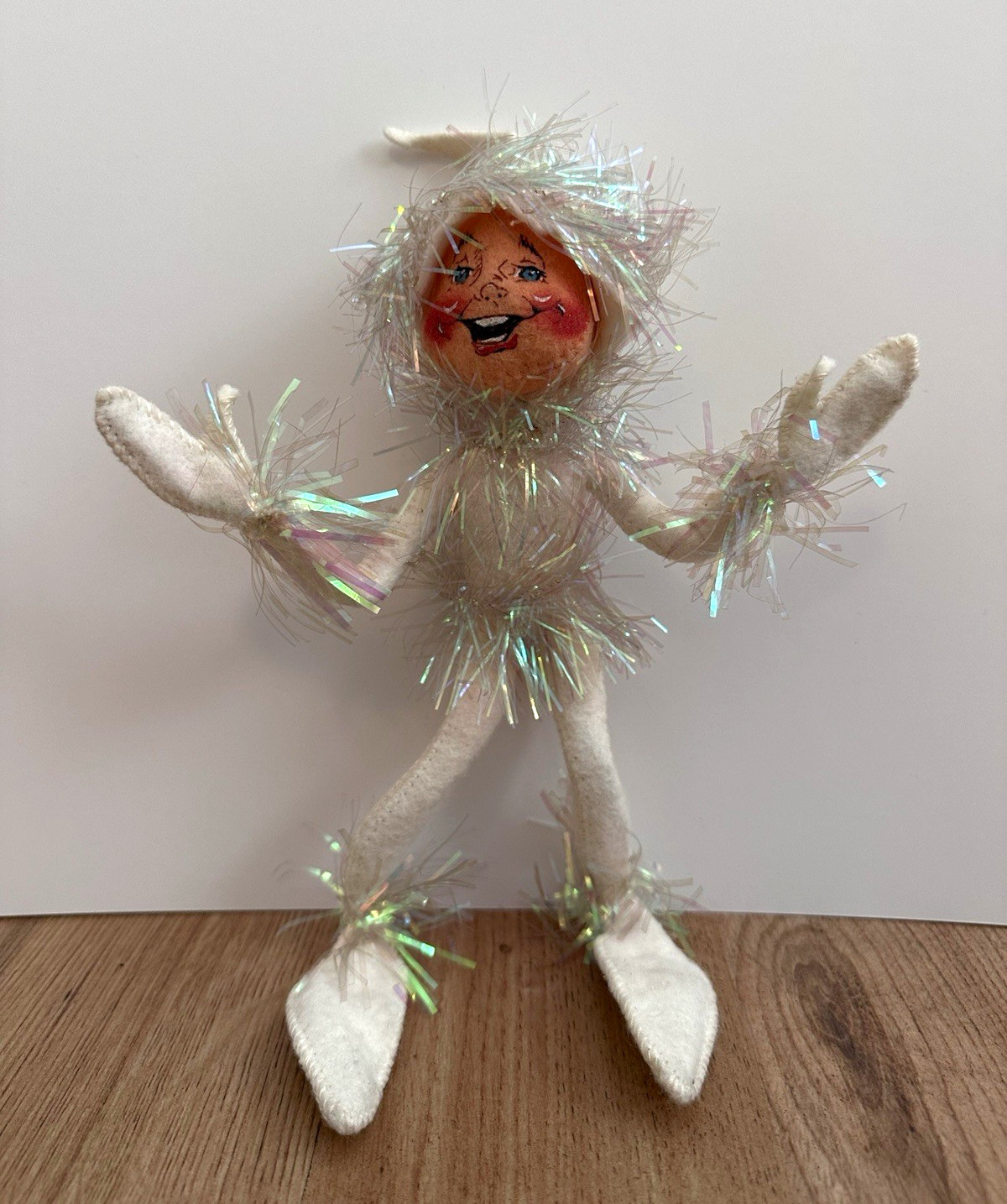 Annalee White Frosty Winter Elf Iridescent Tinsel 1994 Rare Annalee White Frosty Winter Elf Iridescent Tinsel 1994 Rare