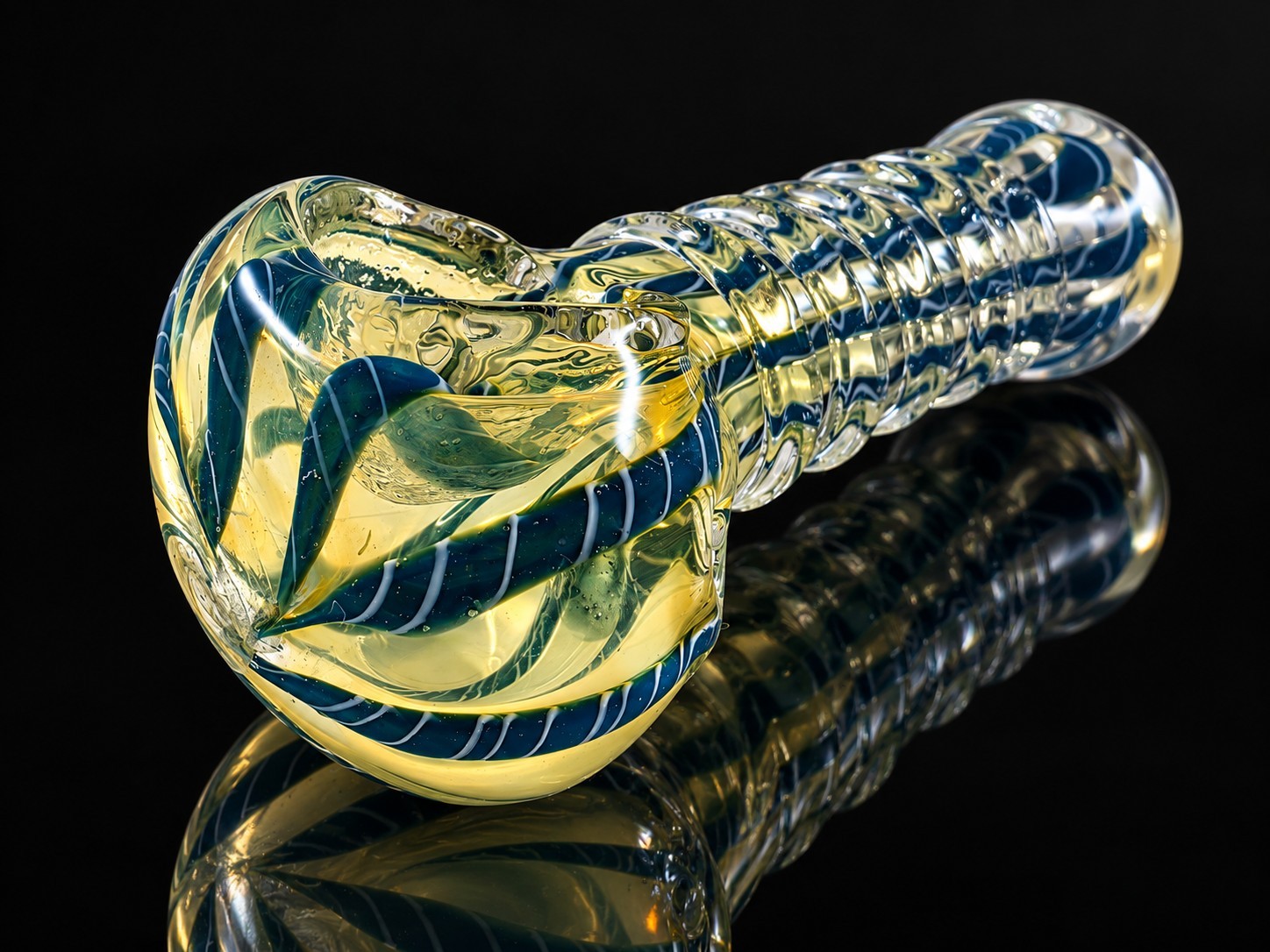 Fumed Glass Tobacco Hand Pipe Blue Swirl Ribbed Art Glass Piece Fumed Glass Tobacco Hand Pipe Blue Swirl Ribbed Art Glass Piece