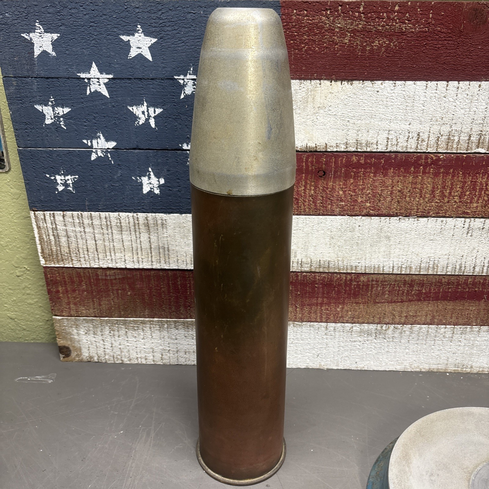 Vintage Deactivated M-1 ,Howitzer,M2,M2A1 & M4 Shell 21” W/base READ Vintage Deactivated M-1 ,Howitzer,M2,M2A1 & M4 Shell 21” W/base READ