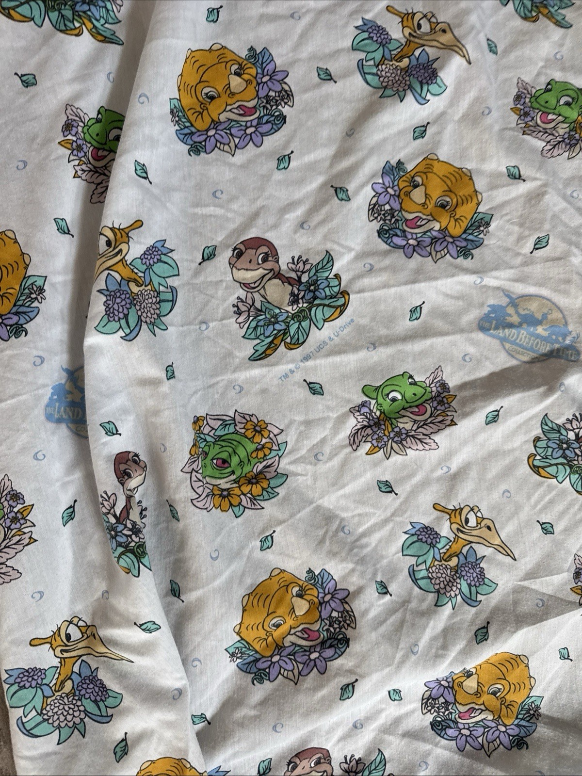 Vtg 1987 Land Before Time Twin Fitted Sheet Fabric Vtg 1987 Land Before Time Twin Fitted Sheet Fabric