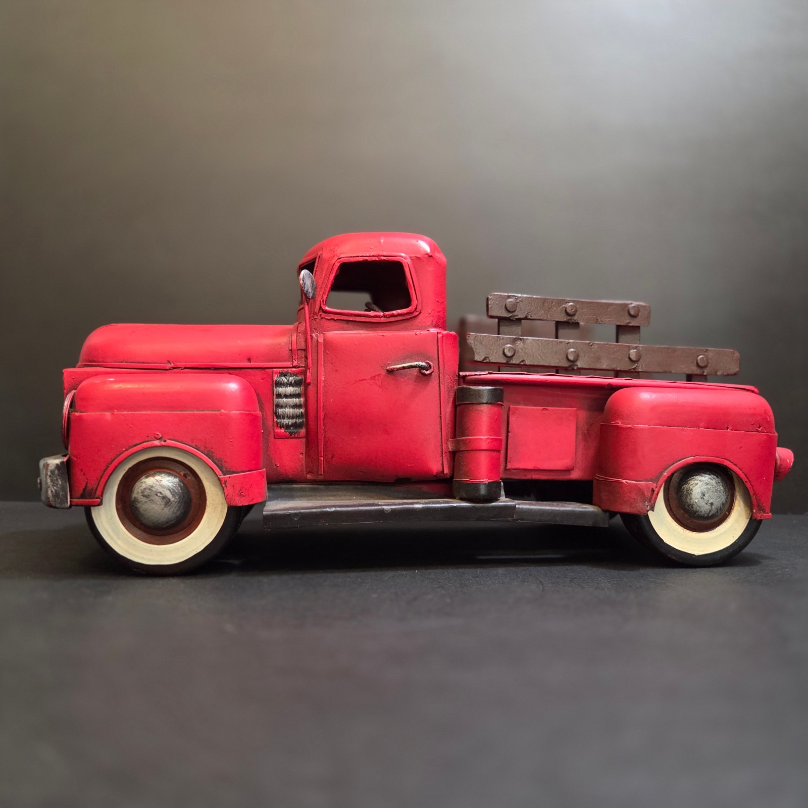 Jayland Red Metal Pickup Truck 12” Vintage Style Farmhouse Rustic Tabletop Decor Jayland Red Metal Pickup Truck 12” Vintage Style Farmhouse Rustic Tabletop Decor