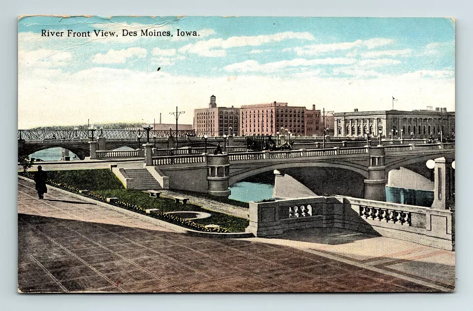 c1919 DB Postcard Des Moines IA River Front View Bridges c1919 DB Postcard Des Moines IA River Front View Bridges