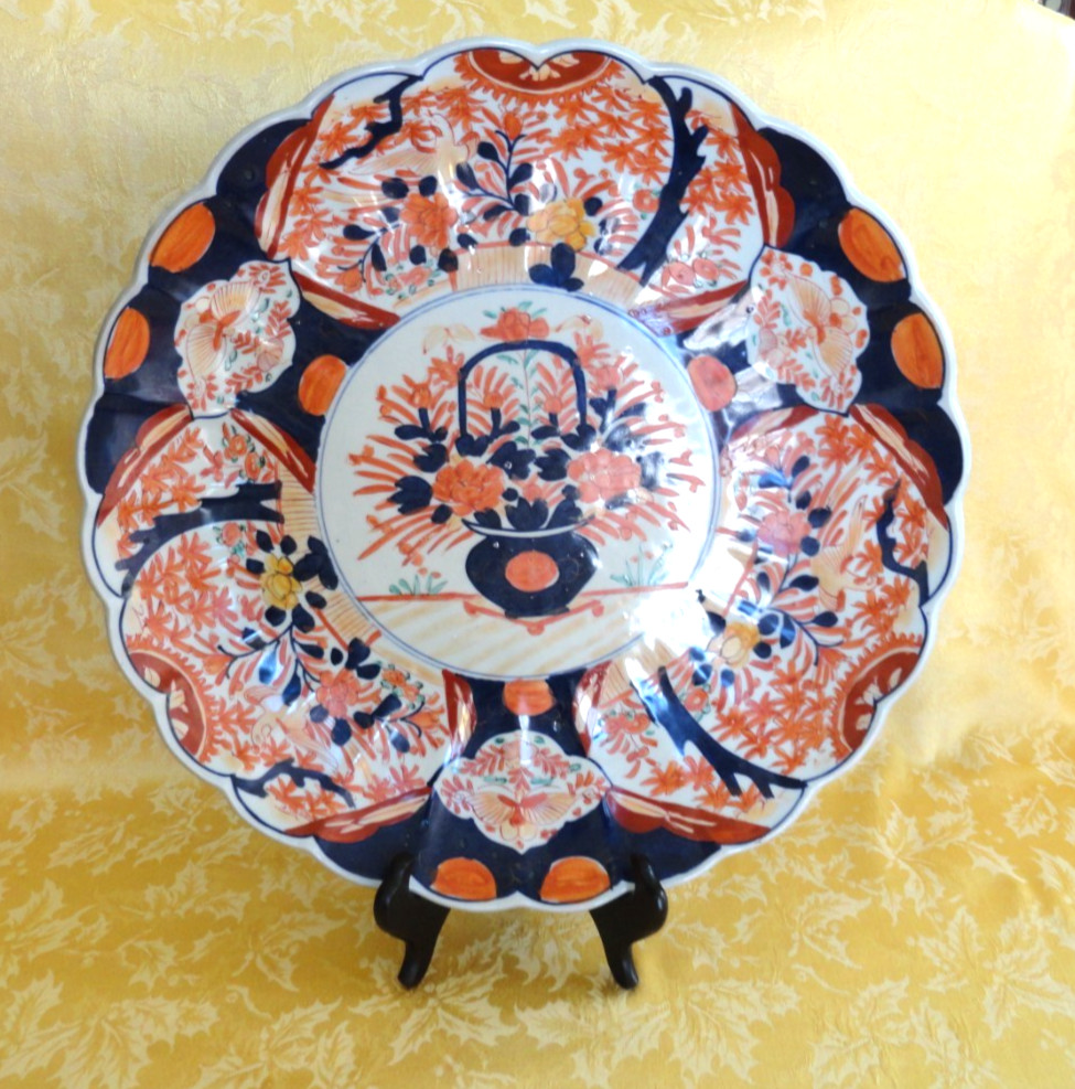 Antique Japanese Imari Hand Painted Charger Plate 19 Century, 15.75" D