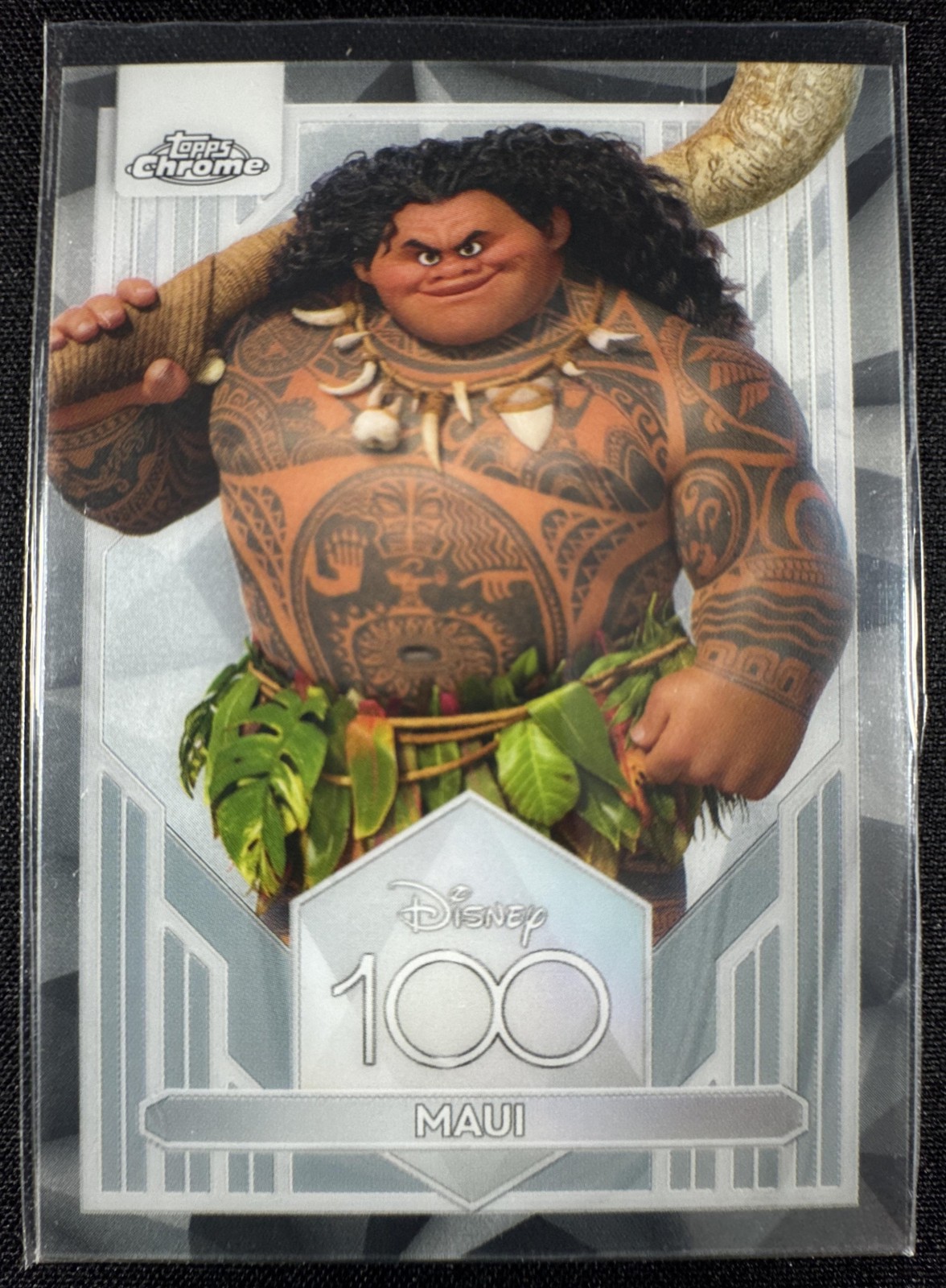 2023 Topps Chrome Disney 100 Maui #26