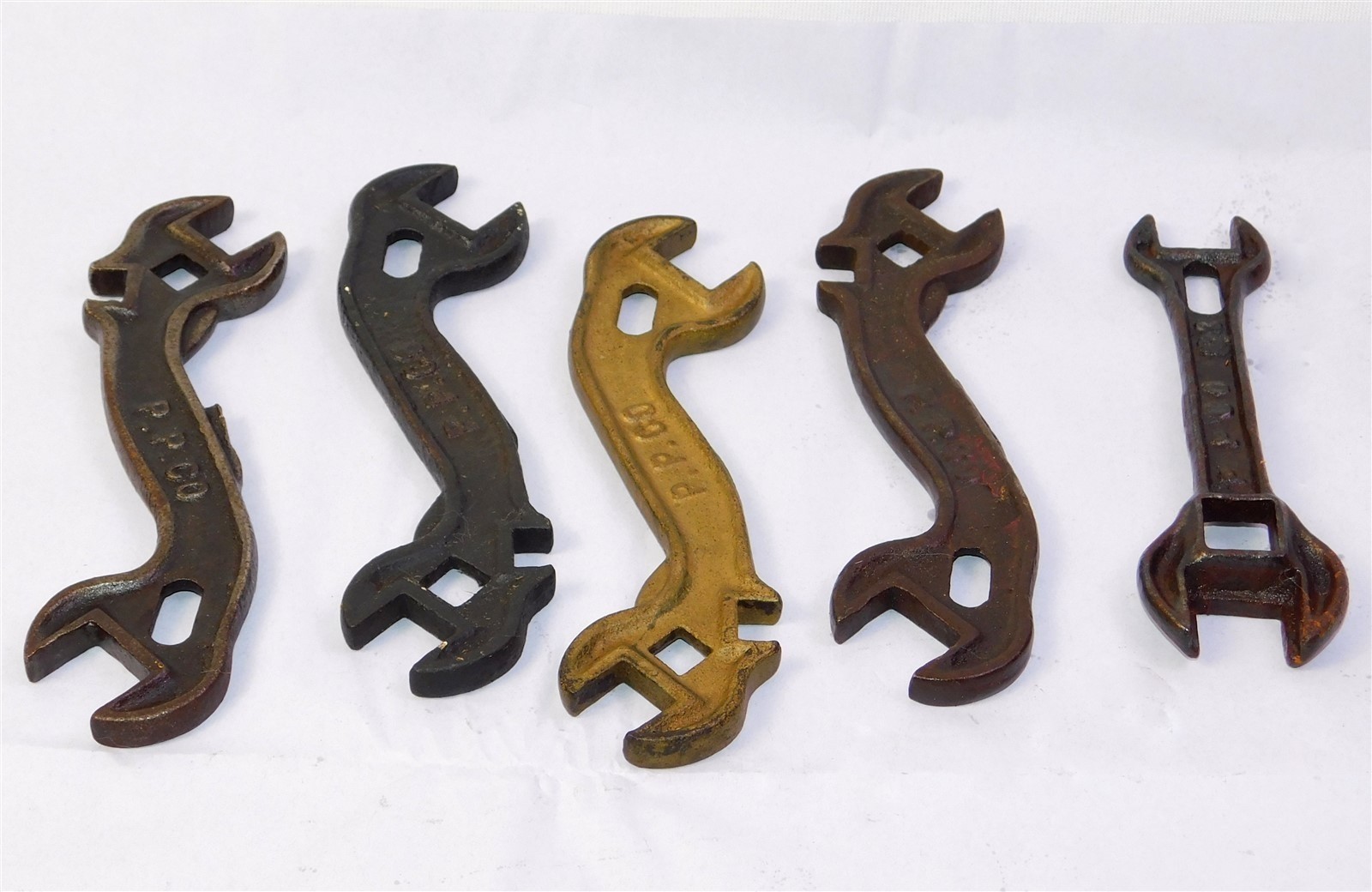 5 Pcs Antique Farm Implement Wrenches Pattee Plow Company Tractor Tools 5 Pcs Antique Farm Implement Wrenches Pattee Plow Company Tractor Tools