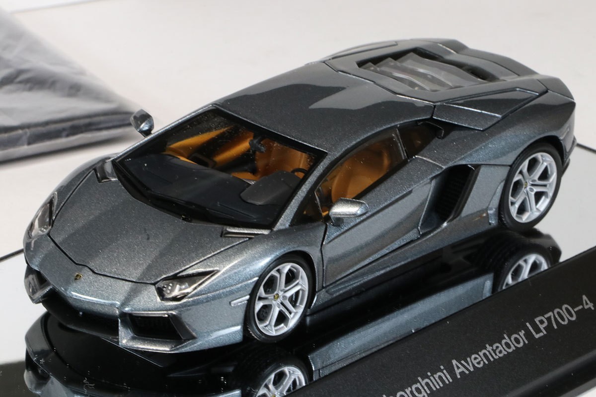 1/43 Autoart Lamborghini Aventador LP700-4 Diecast Gray Model Car-RARE 1/43 Autoart Lamborghini Aventador LP700-4 Diecast Gray Model Car-RARE