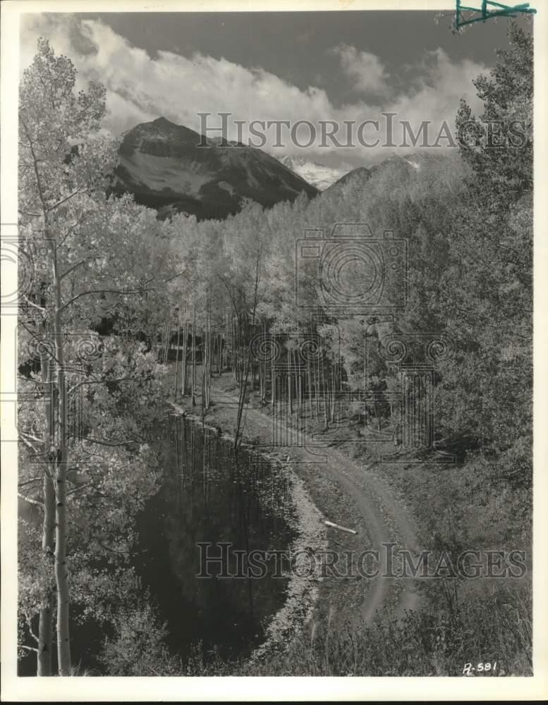 1991 Press Photo Majestic view of Colorado during Autumn - lrx73751 1991 Press Photo Majestic view of Colorado during Autumn - lrx73751