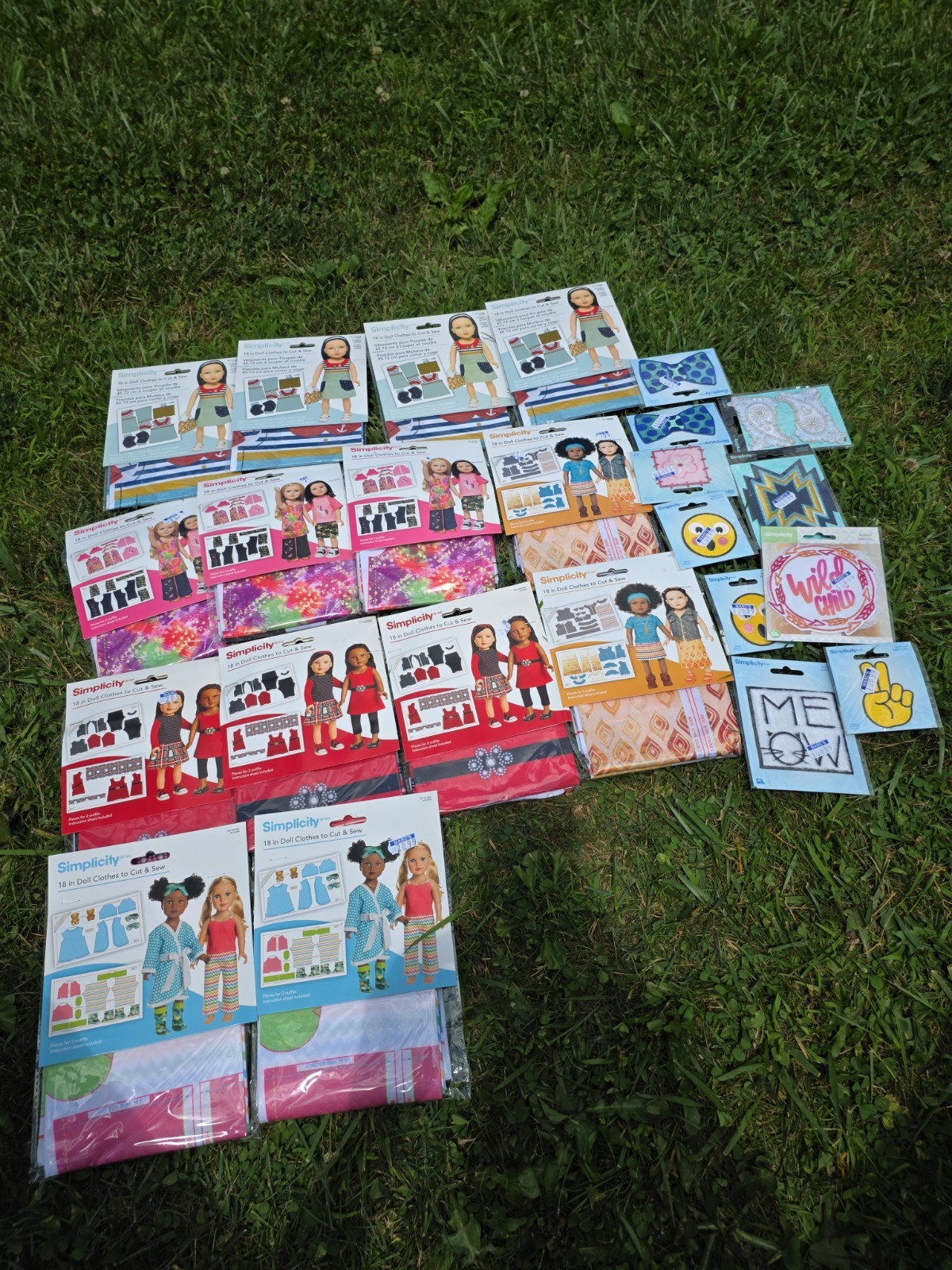 Lot Of 14 Simplicity 18 in Doll Clothes Cut & Sew Fabric Kit Plaid Camo Tie-Dye Lot Of 14 Simplicity 18 in Doll Clothes Cut & Sew Fabric Kit Plaid Camo Tie-Dye