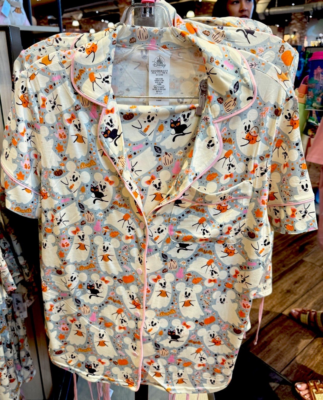 2025 Disney Parks Halloween Mickey Minnie Ghost Pajama 1X TOP ONLY button SOFT 2025 Disney Parks Halloween Mickey Minnie Ghost Pajama 1X TOP ONLY button SOFT