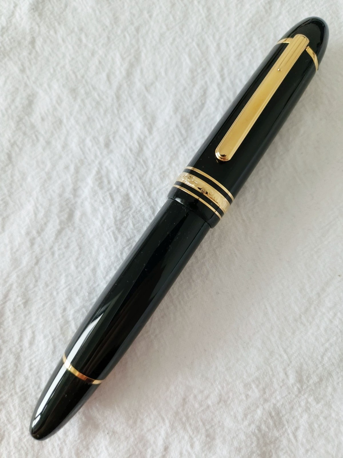 Montblanc Classic Meisterstuck 149 Black Gold Fountain Pen With Box Montblanc Classic Meisterstuck 149 Black Gold Fountain Pen With Box