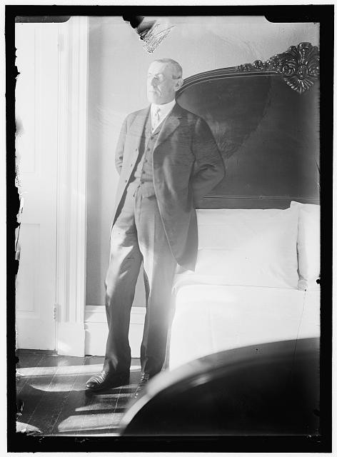 Photo:WILSON, W. Photo:WILSON, W.