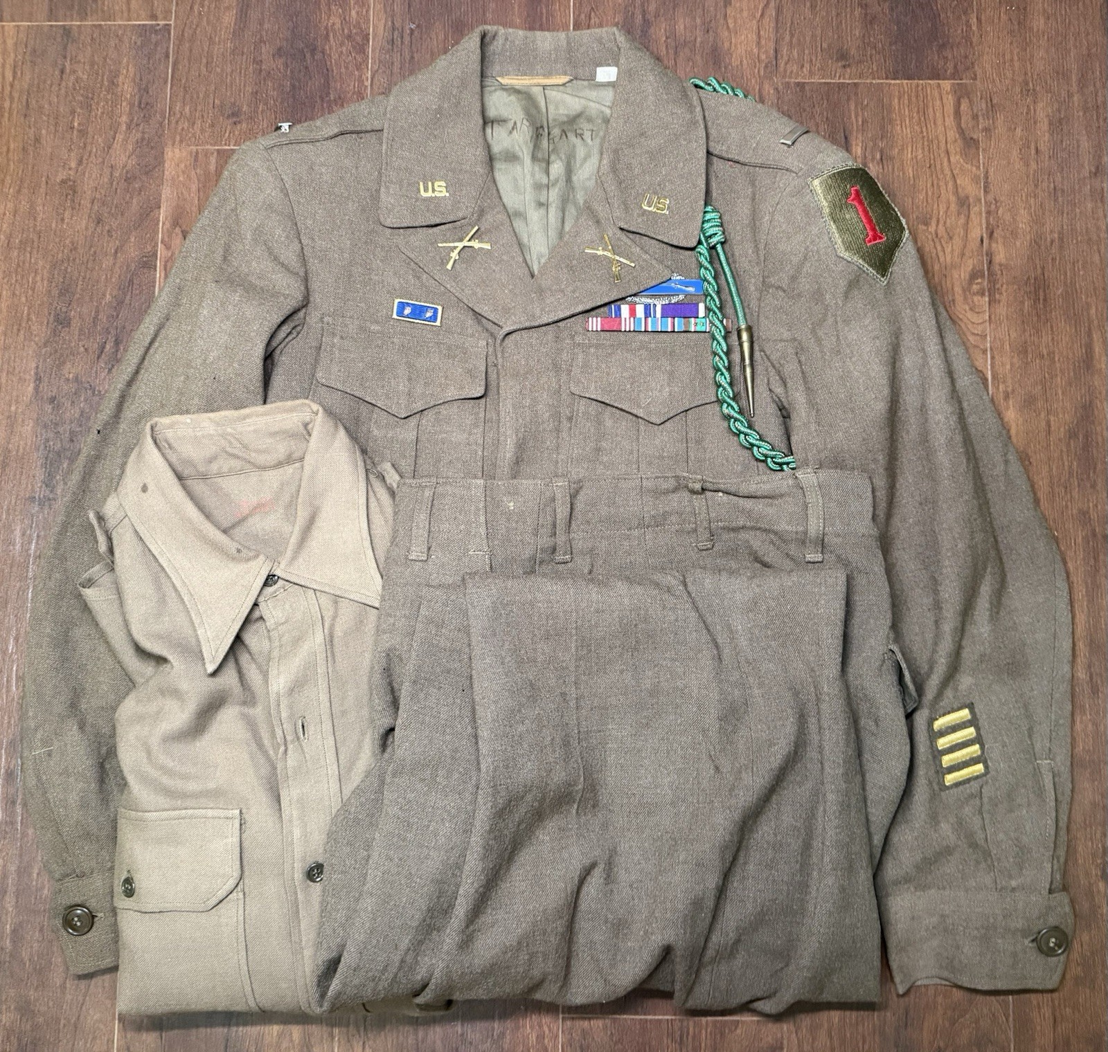 WWII US 1st Infantry Division Big Red One Officers Uniform; SS & PH Recipient WWII US 1st Infantry Division Big Red One Officers Uniform; SS & PH Recipient