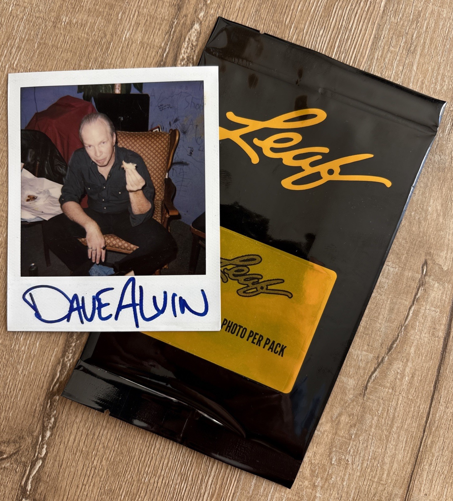 DAVE ALVIN 1/1 Leaf Photographic Signed Polaroid Rock Music Guitar The Blasters DAVE ALVIN 1/1 Leaf Photographic Signed Polaroid Rock Music Guitar The Blasters