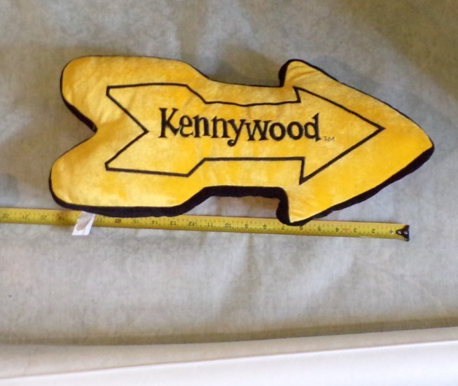 Kennywood Park 20 " pillow sign. arrow Kennywood Park 20 " pillow sign. arrow