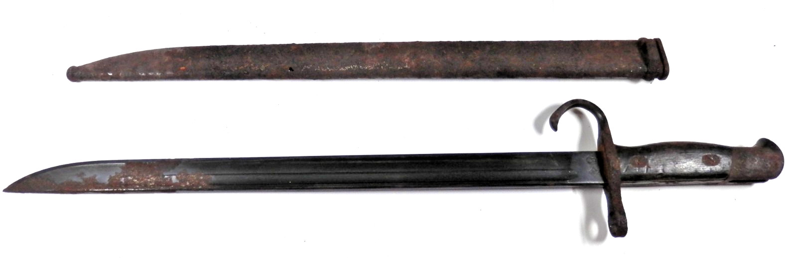 Type 30 Japanese Bayonet Nagoya Toyoda WWII Bayonet with Scabbard Type 30 Japanese Bayonet Nagoya Toyoda WWII Bayonet with Scabbard