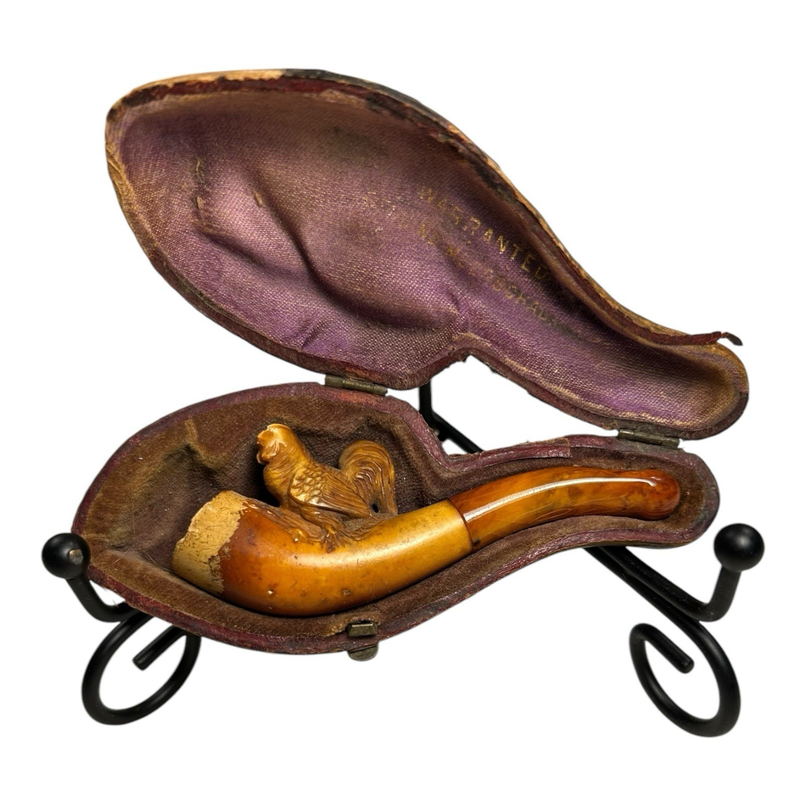 Antique Meerschaum Carved Chicken Pipe with Amber Mouthpiece (Original Case) Antique Meerschaum Carved Chicken Pipe with Amber Mouthpiece (Original Case)