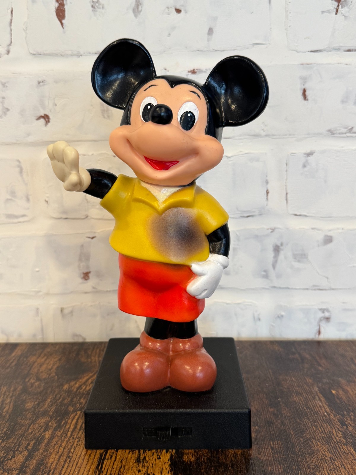 Vintage 1970s Walt Disney Productions Mickey Mouse Night Light Lamp – Works
