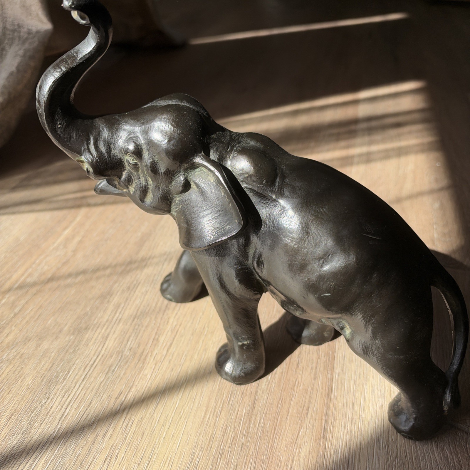 A very rare vintage bronze elephant figurine. A very rare vintage bronze elephant figurine.