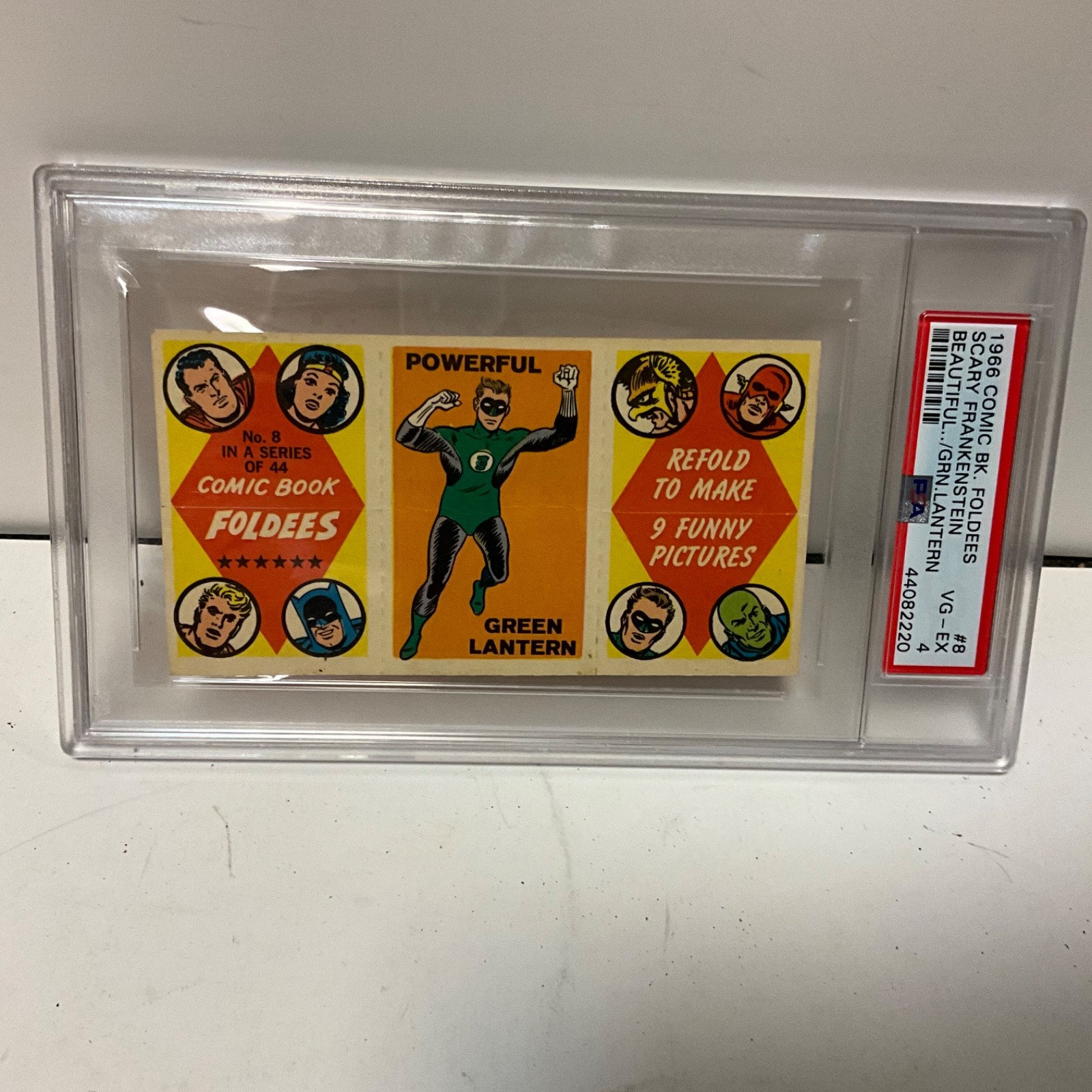 Vantage 1966 Topps Comic Book Foldees #08 Frankenstein/Beautiful / Green Lantern Vantage 1966 Topps Comic Book Foldees #08 Frankenstein/Beautiful / Green Lantern