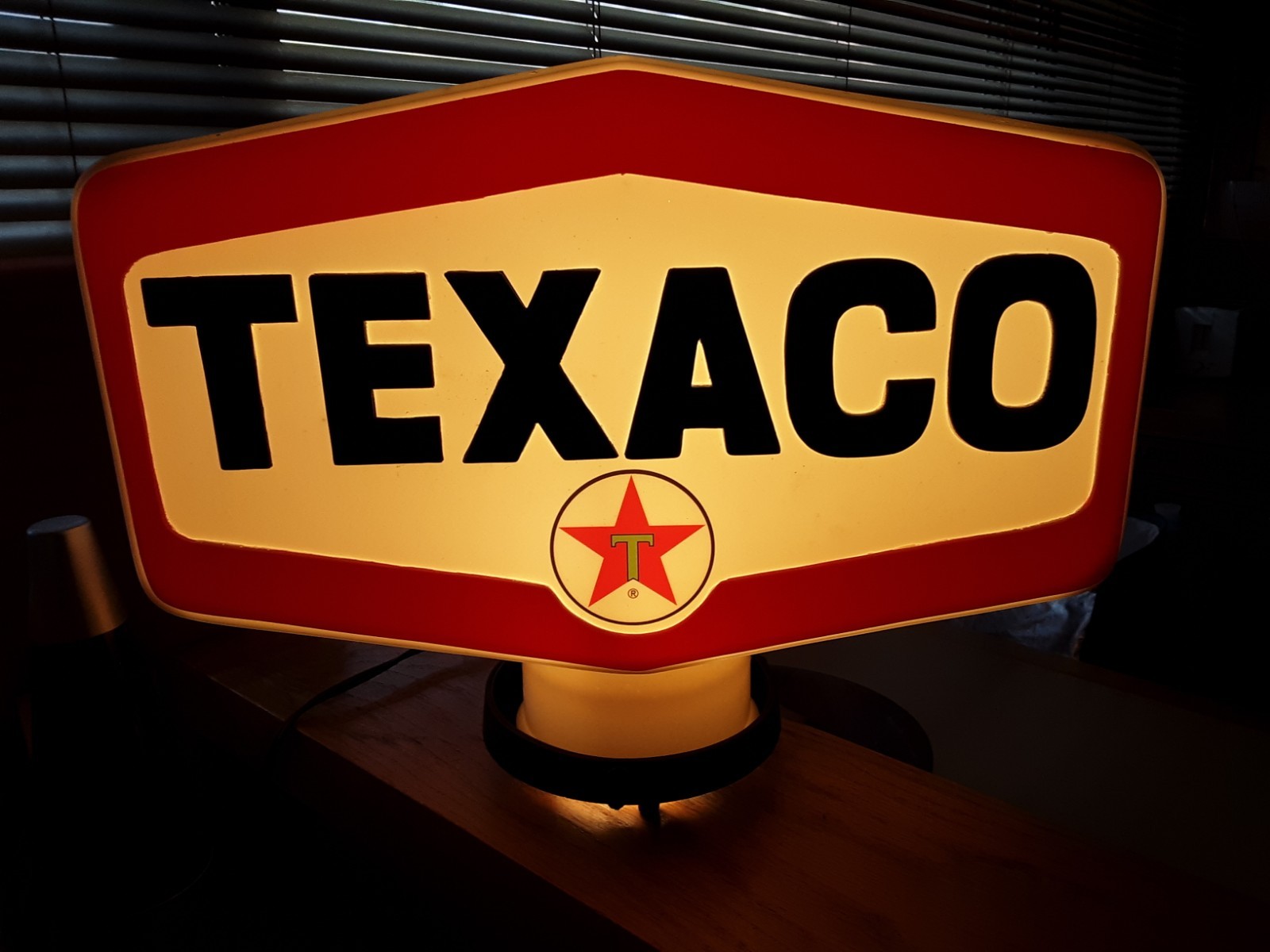 Texaco Gas Oil Station Pump Sign/Globe Bowser Wayne Tokheim Bennett Fry Light Texaco Gas Oil Station Pump Sign/Globe Bowser Wayne Tokheim Bennett Fry Light