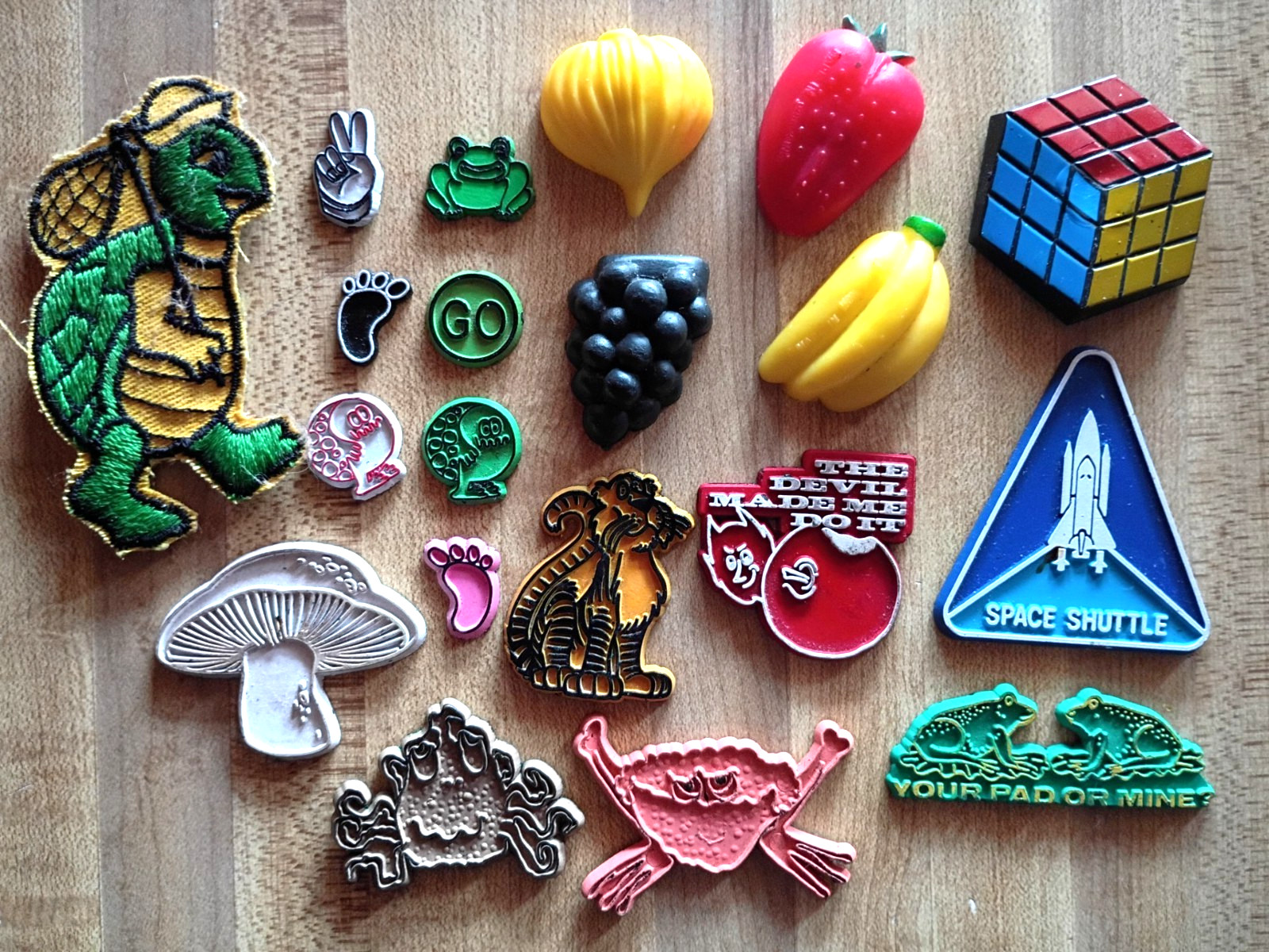 20pc Vintage Refrigerator Magnet Lot 1970's Freakies Gumball Mini Novelty 20pc Vintage Refrigerator Magnet Lot 1970's Freakies Gumball Mini Novelty