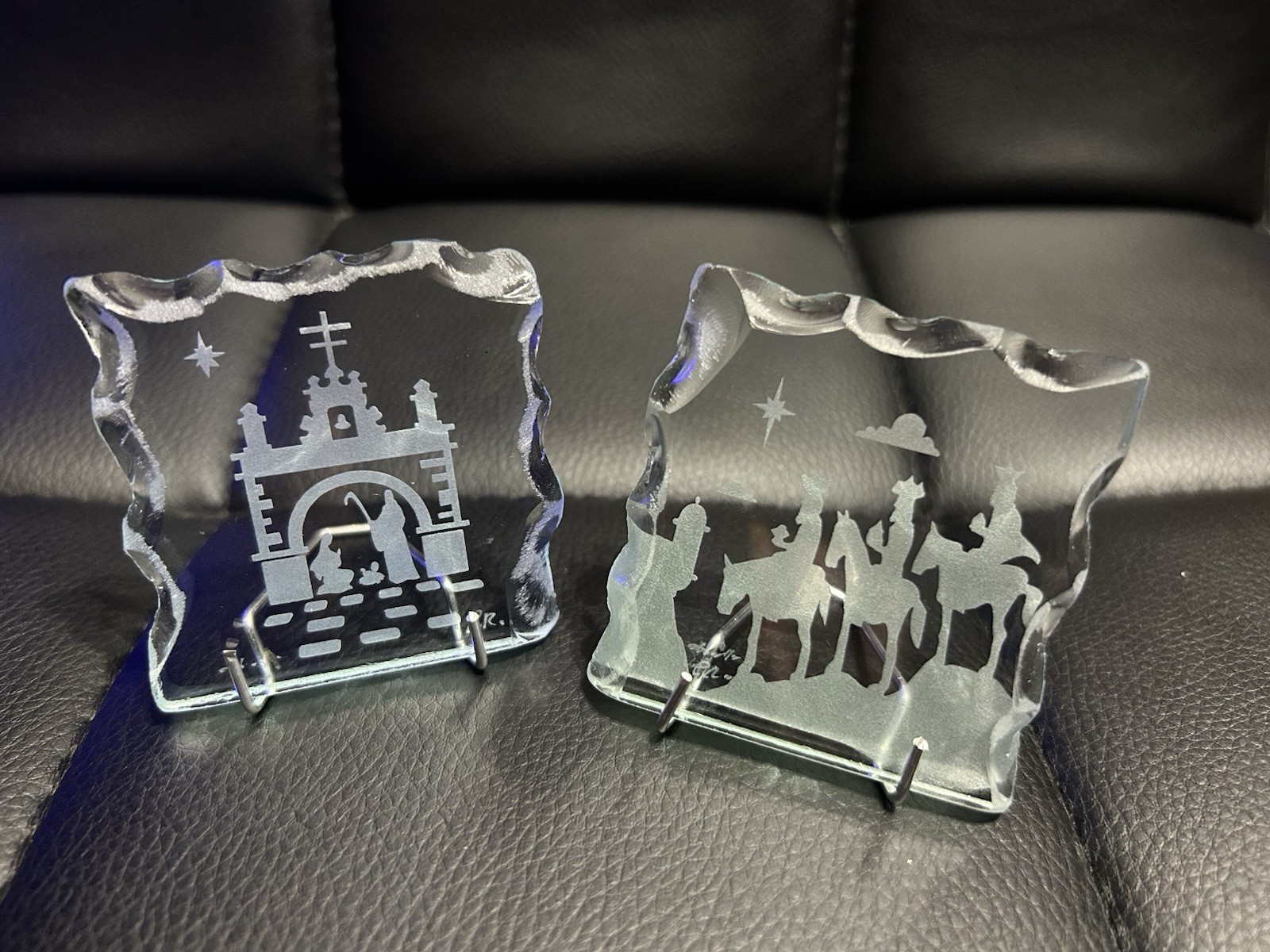 2x Etched Art Glass 3 kings Jesus Artist Signed Nativity Christmas Wisemen 2x2