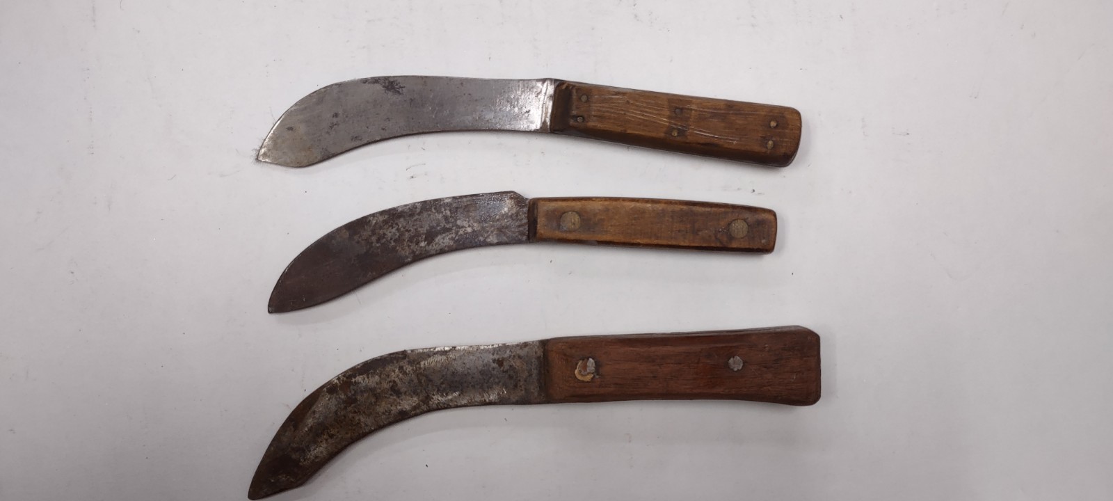 antique skinning knife (3 Knifes)