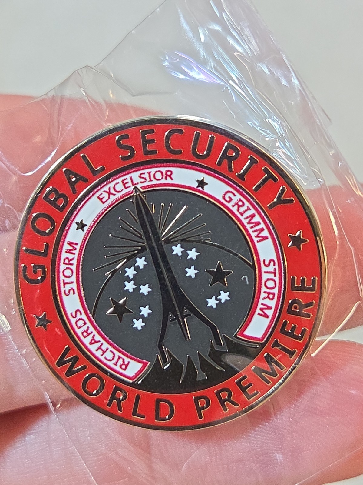 Disney Marvel Fantastic Four Global Security World Premiere Pin Storm MOG Disney Marvel Fantastic Four Global Security World Premiere Pin Storm MOG
