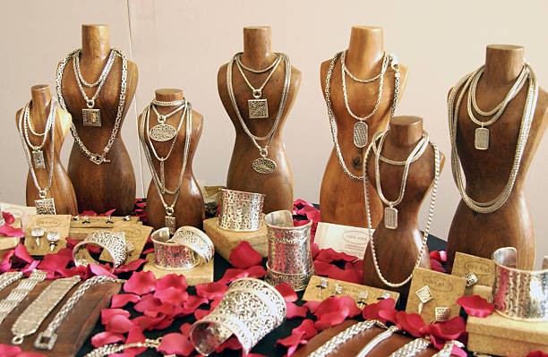 Lois Hill Jewelry at VH1 Big in 2002 Awards Backstage Creations Ta- Old Photo Lois Hill Jewelry at VH1 Big in 2002 Awards Backstage Creations Ta- Old Photo