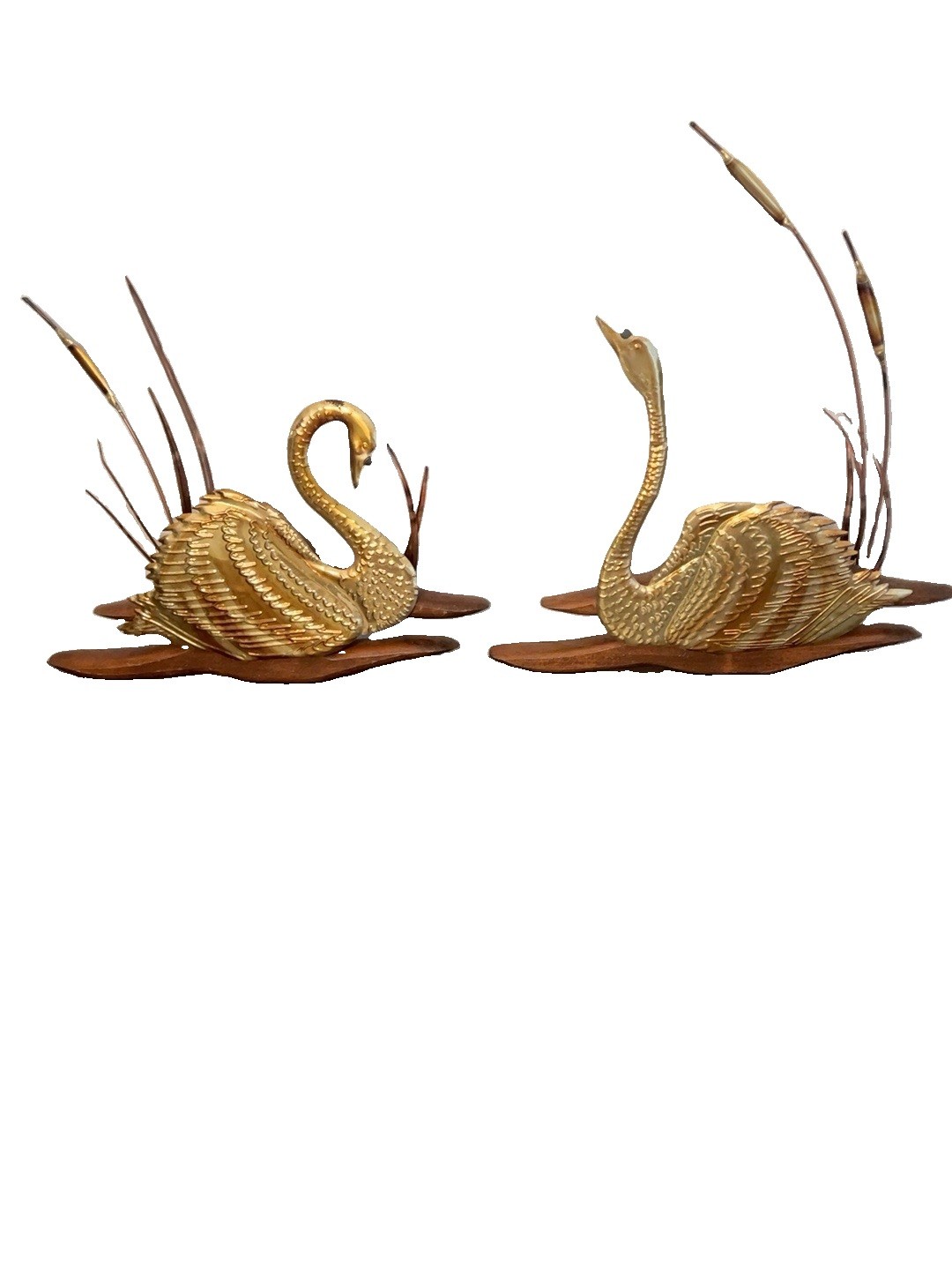 Vintage 1970s Brass Swan Wall Art Pair Wood Cattails MCM Hollywood Regency Vintage 1970s Brass Swan Wall Art Pair Wood Cattails MCM Hollywood Regency